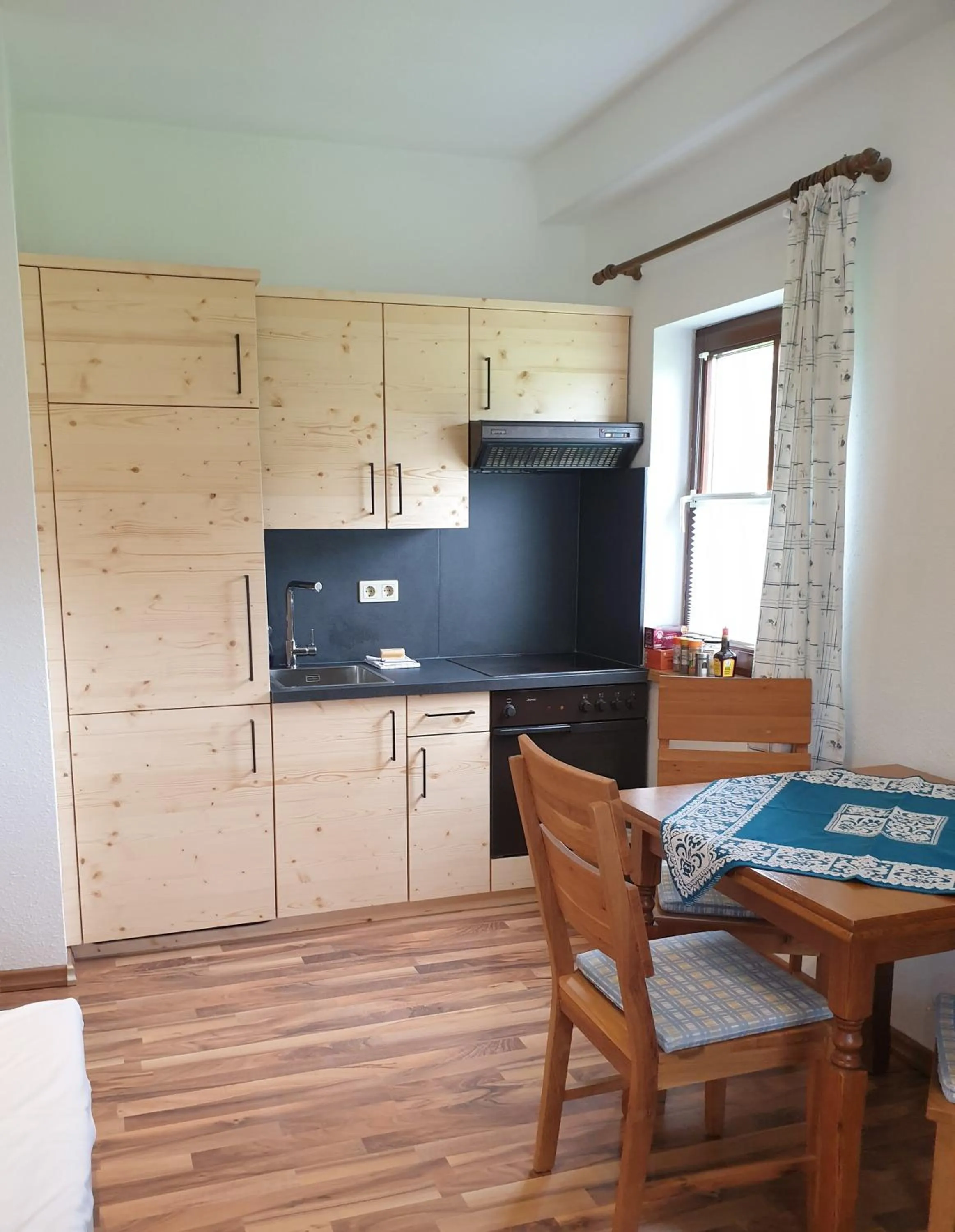 Kitchen or kitchenette in Landhotel Lacknerhof