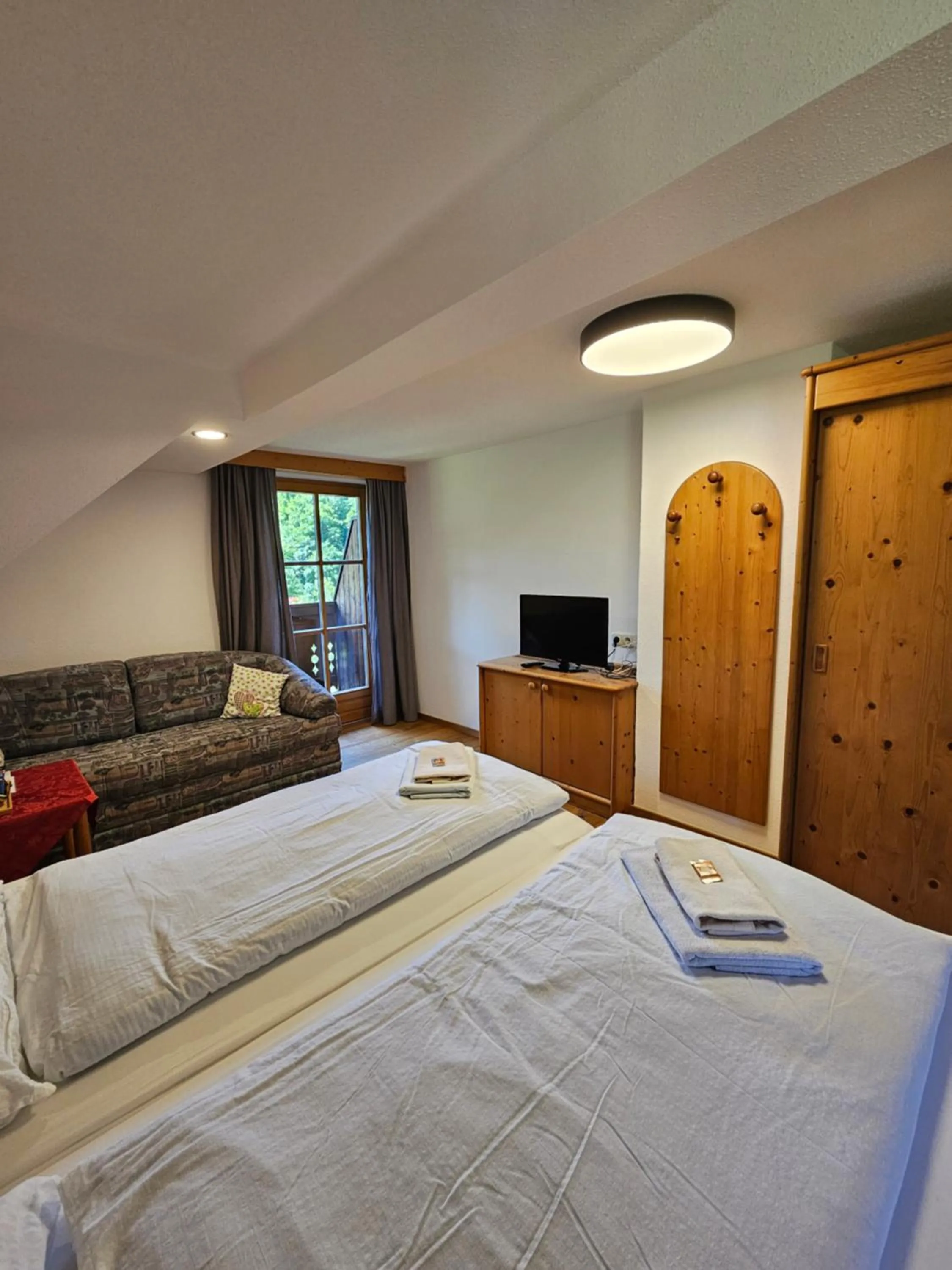 Photo of the whole room, Bed in Landhotel Lacknerhof