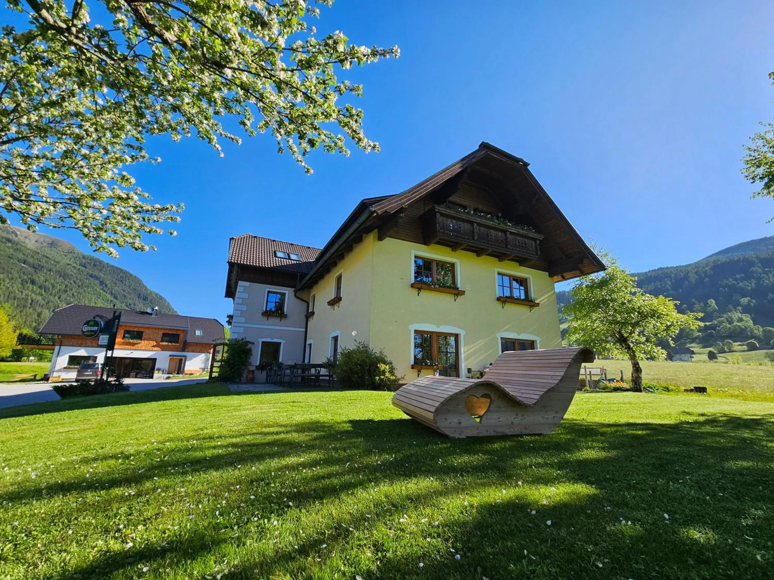Property building in Landhotel Lacknerhof