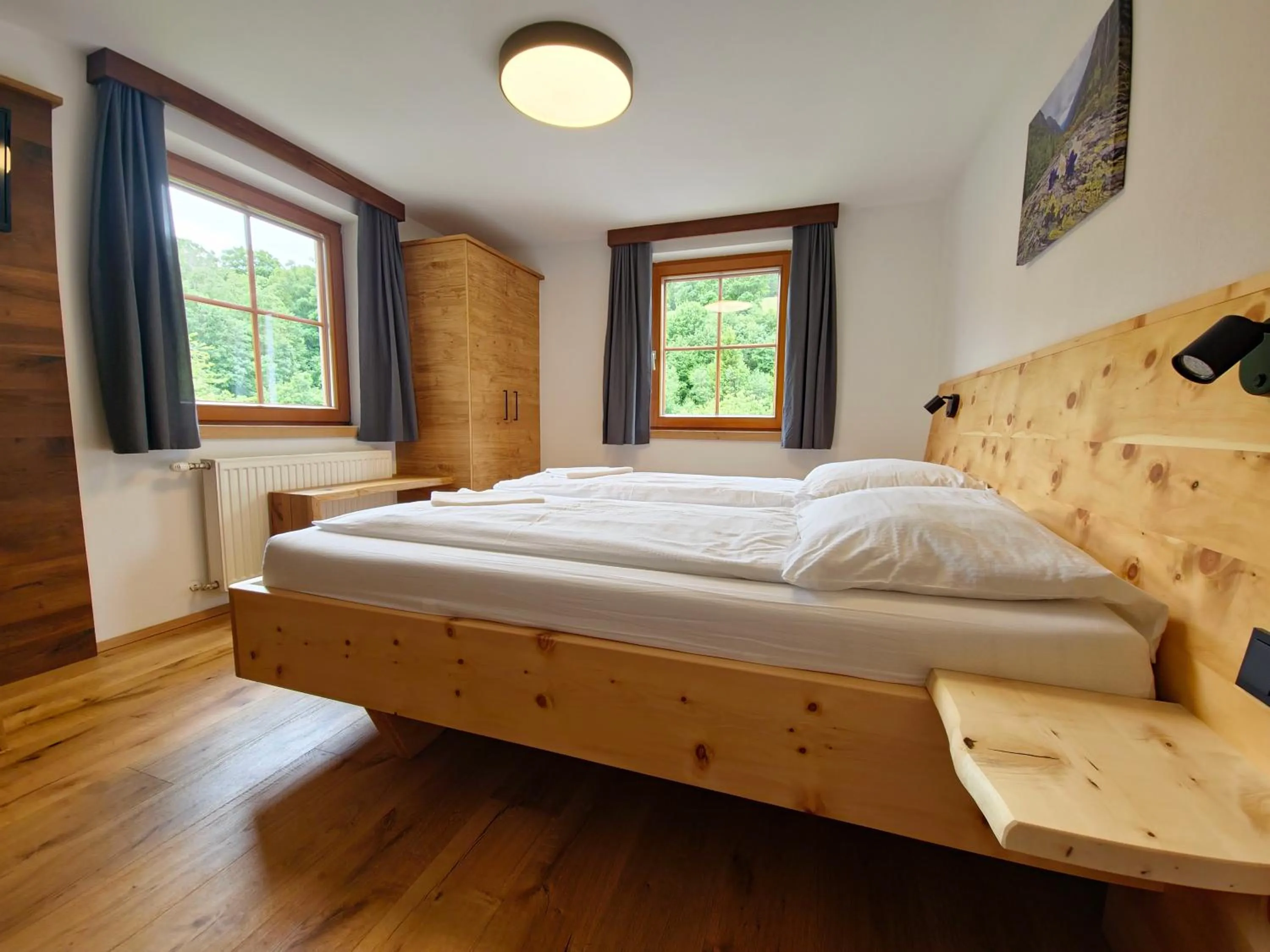 Photo of the whole room, Bed in Landhotel Lacknerhof