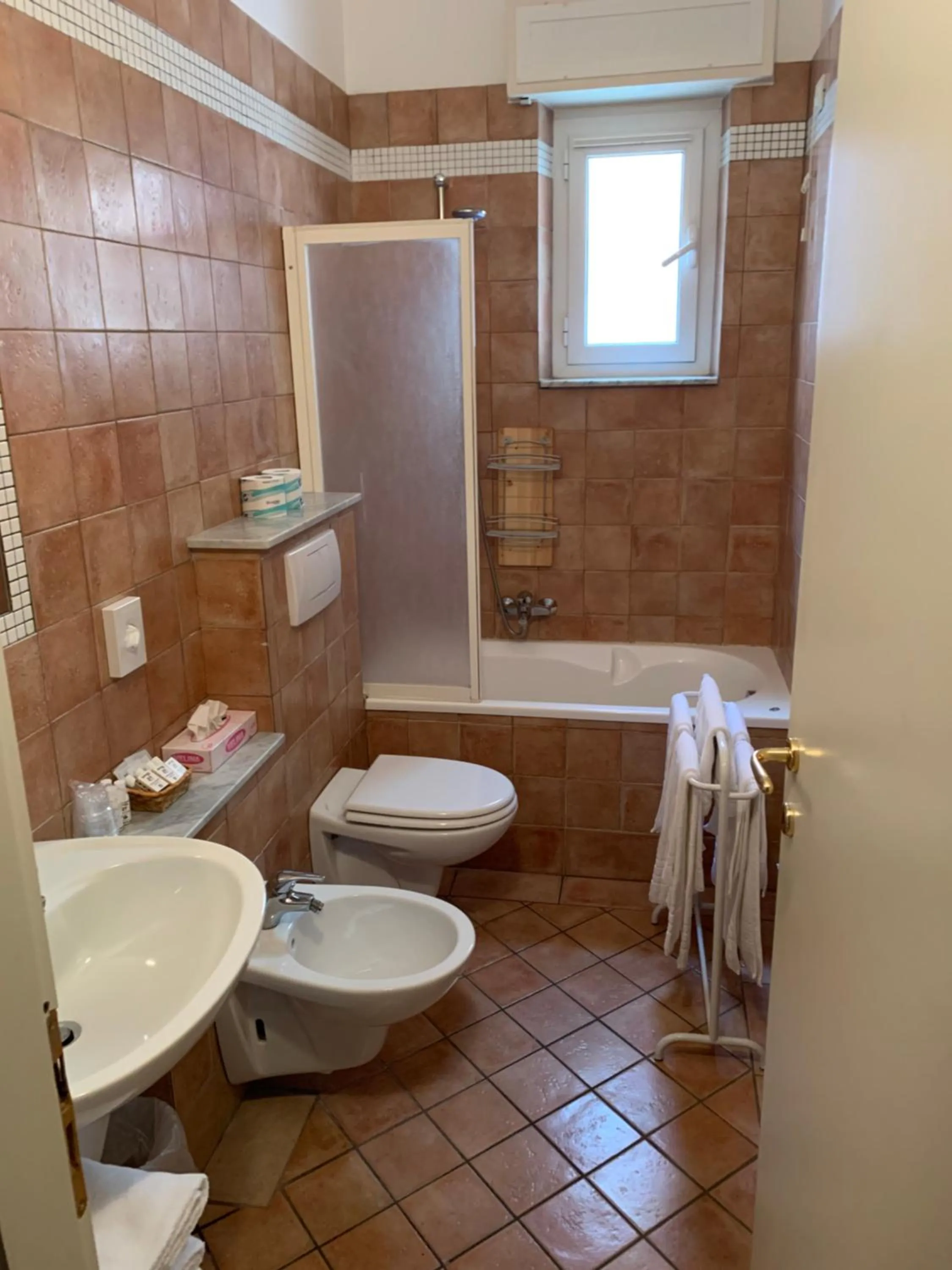 Bathroom in Hotel Beau Rivage