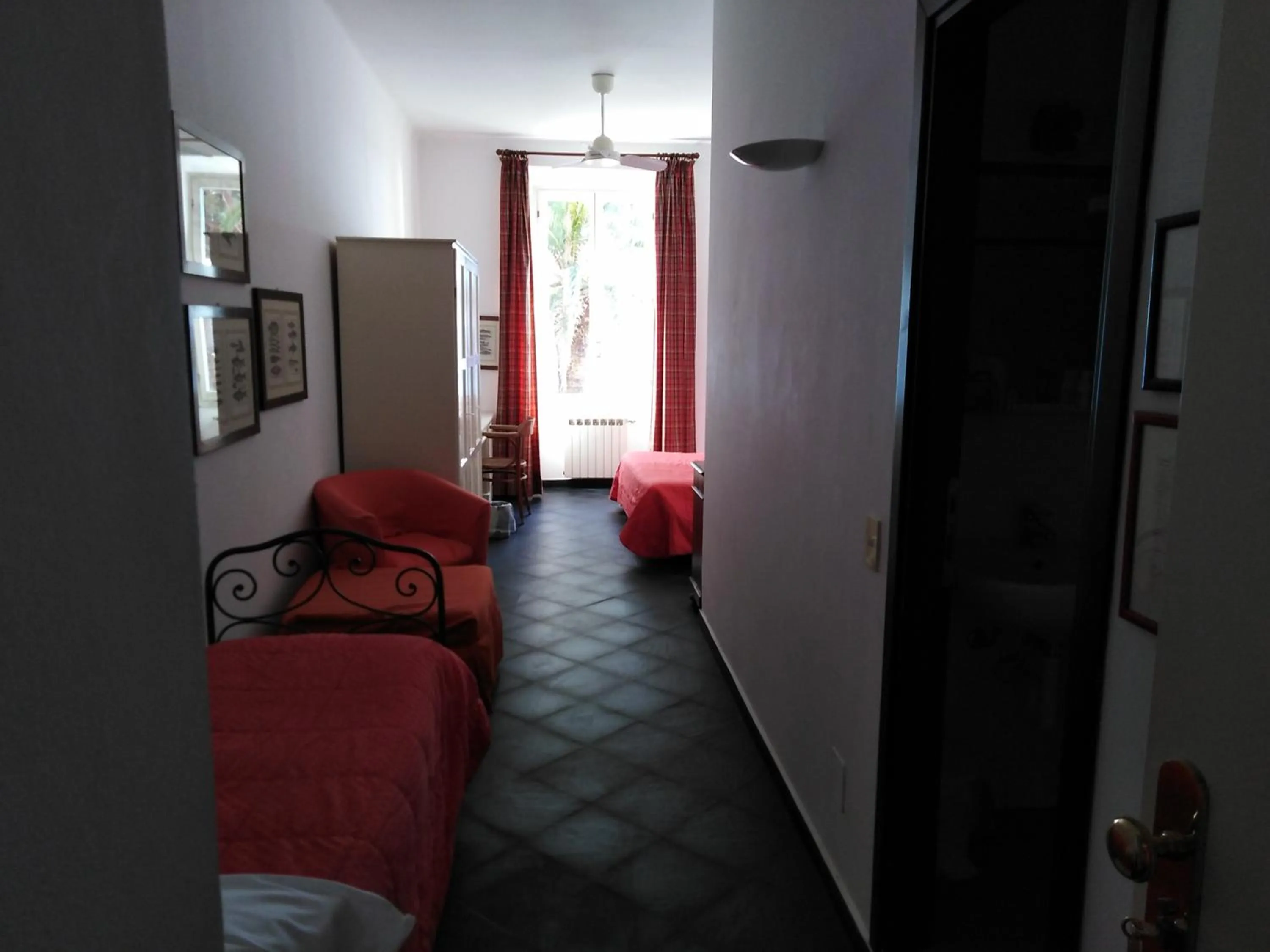 Photo of the whole room, Bed in Hotel Beau Rivage