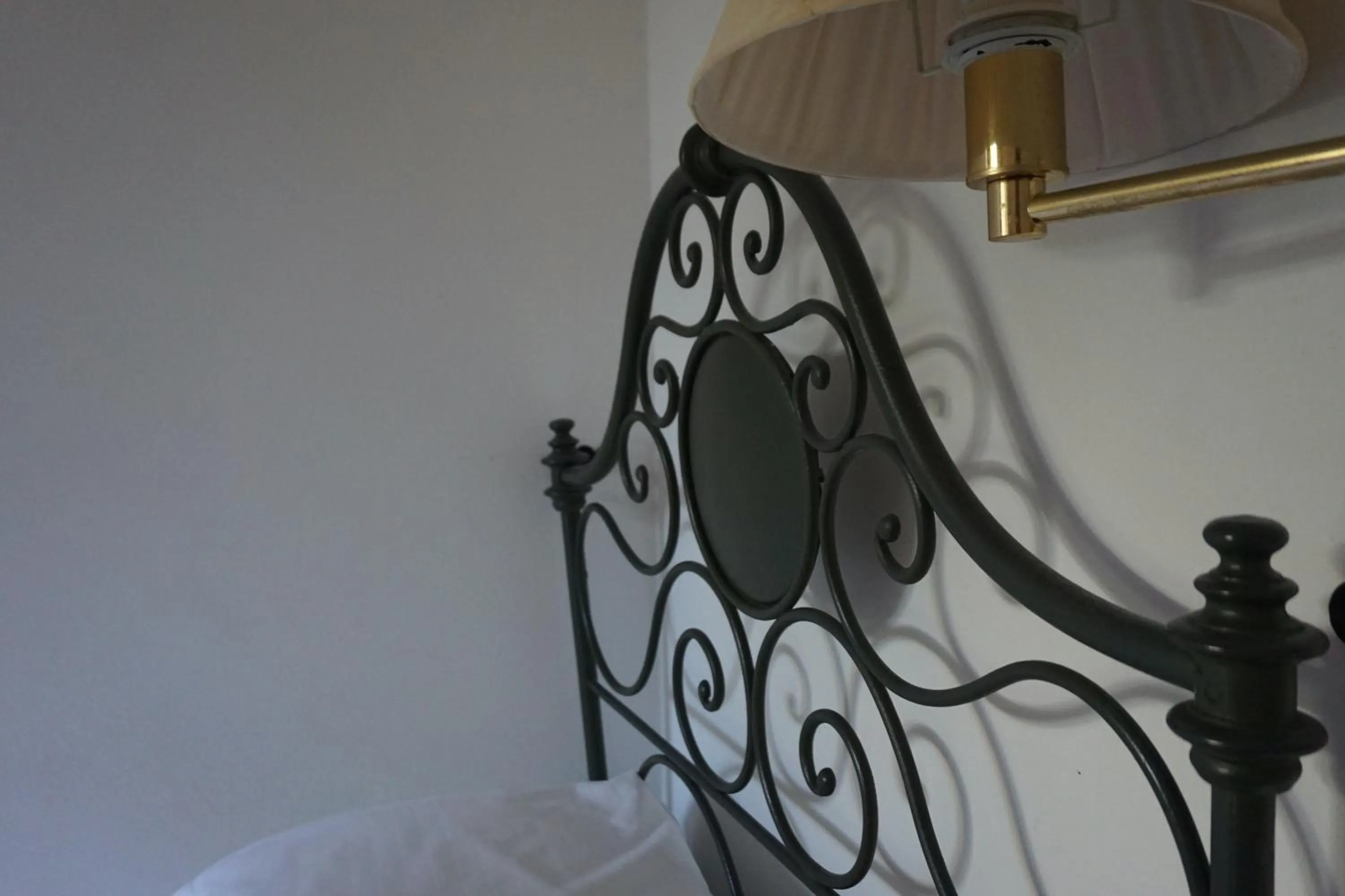 Bed in Hotel Beau Rivage