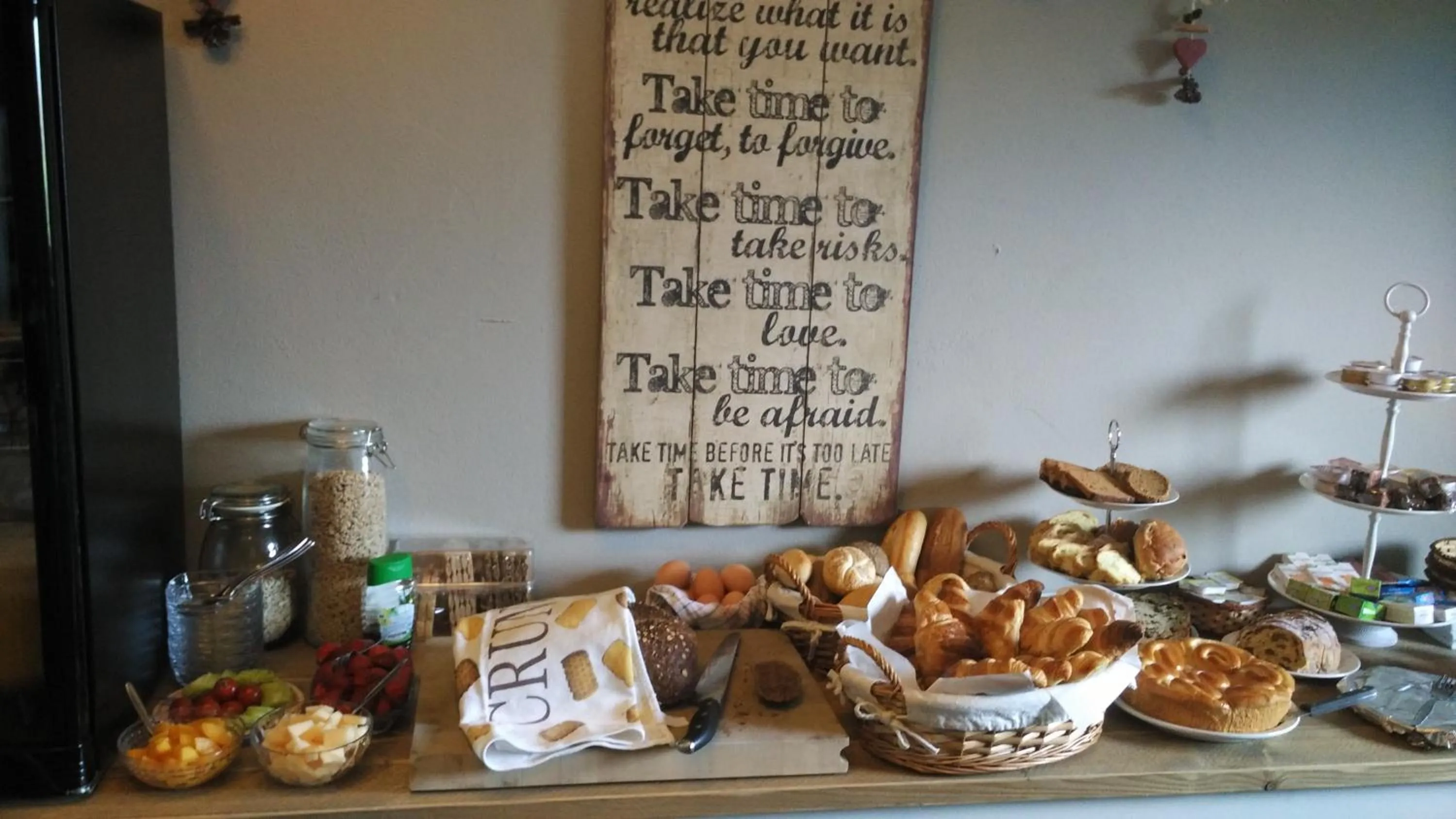 Restaurant/places to eat in Bed & Breakfast El Manso