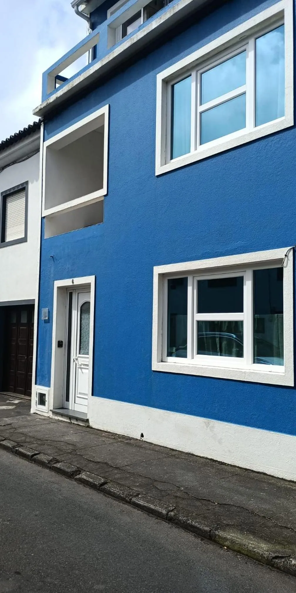 Porto Pim Guest House