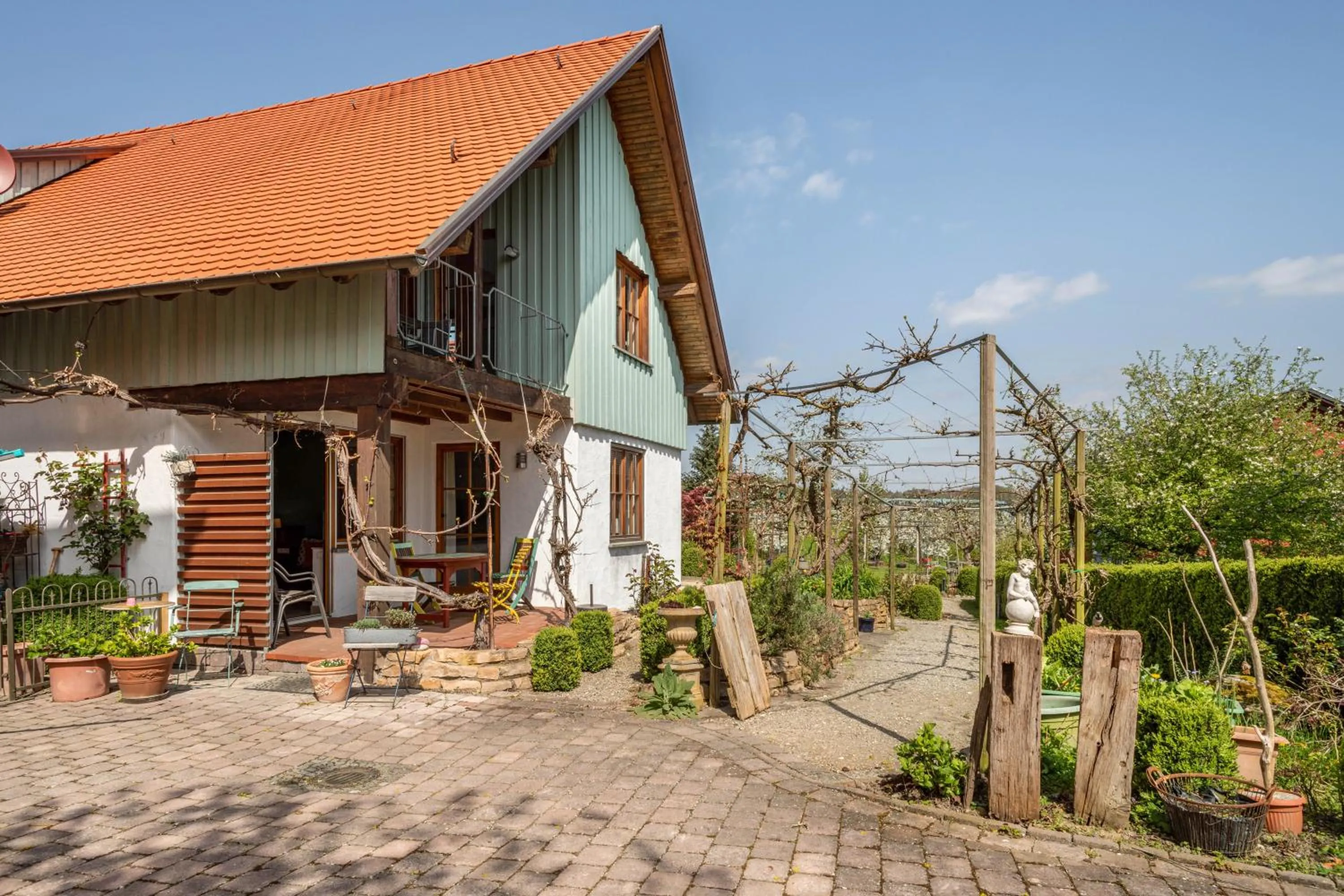 Property building in Obst- Ferienhof Ragg