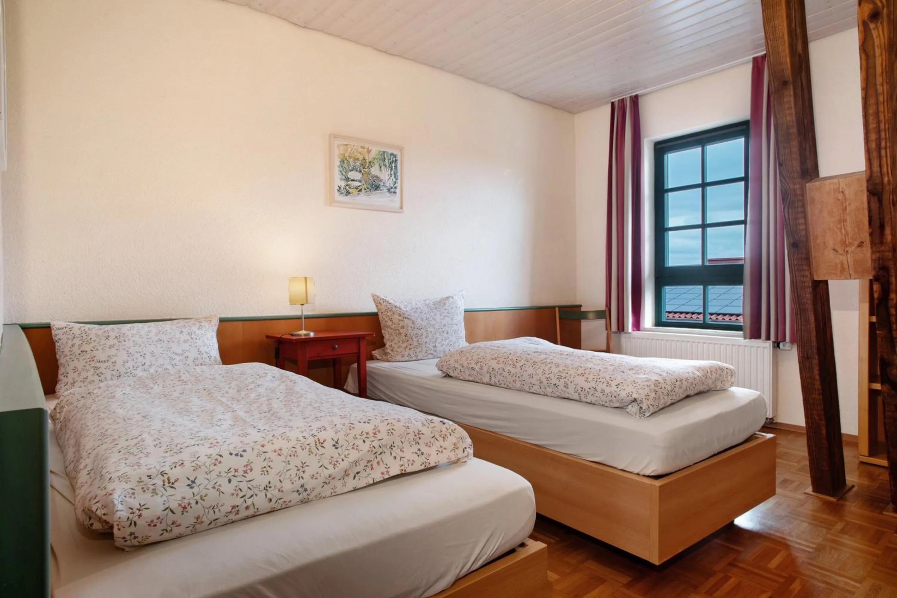 Property building, Bed in Obst- Ferienhof Ragg