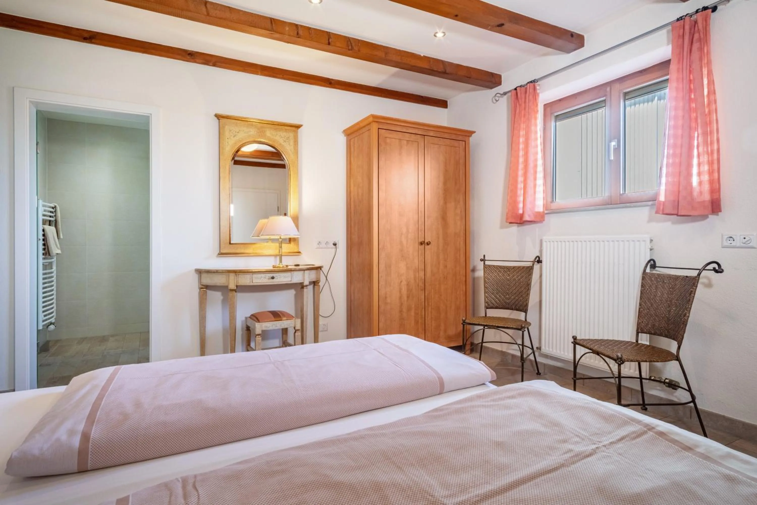 Property building, Bed in Obst- Ferienhof Ragg