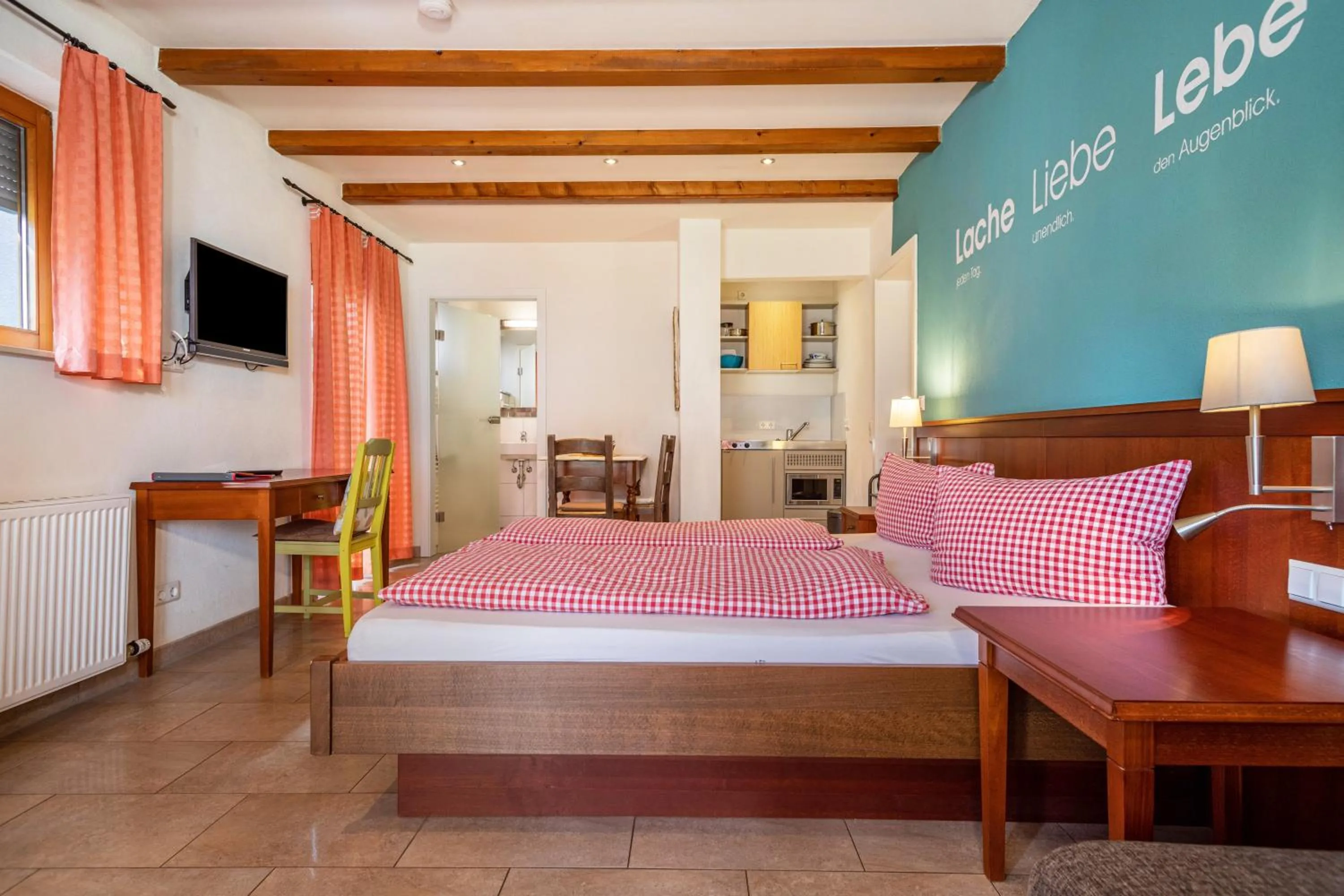 Property building, Bed in Obst- Ferienhof Ragg