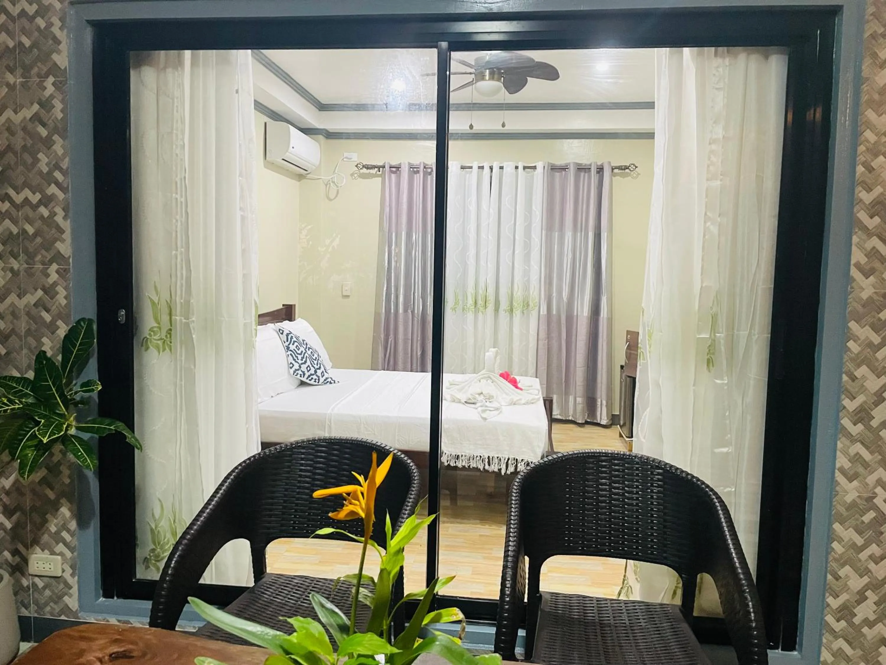 Bedroom, Bed in White Beach Front and Cottages