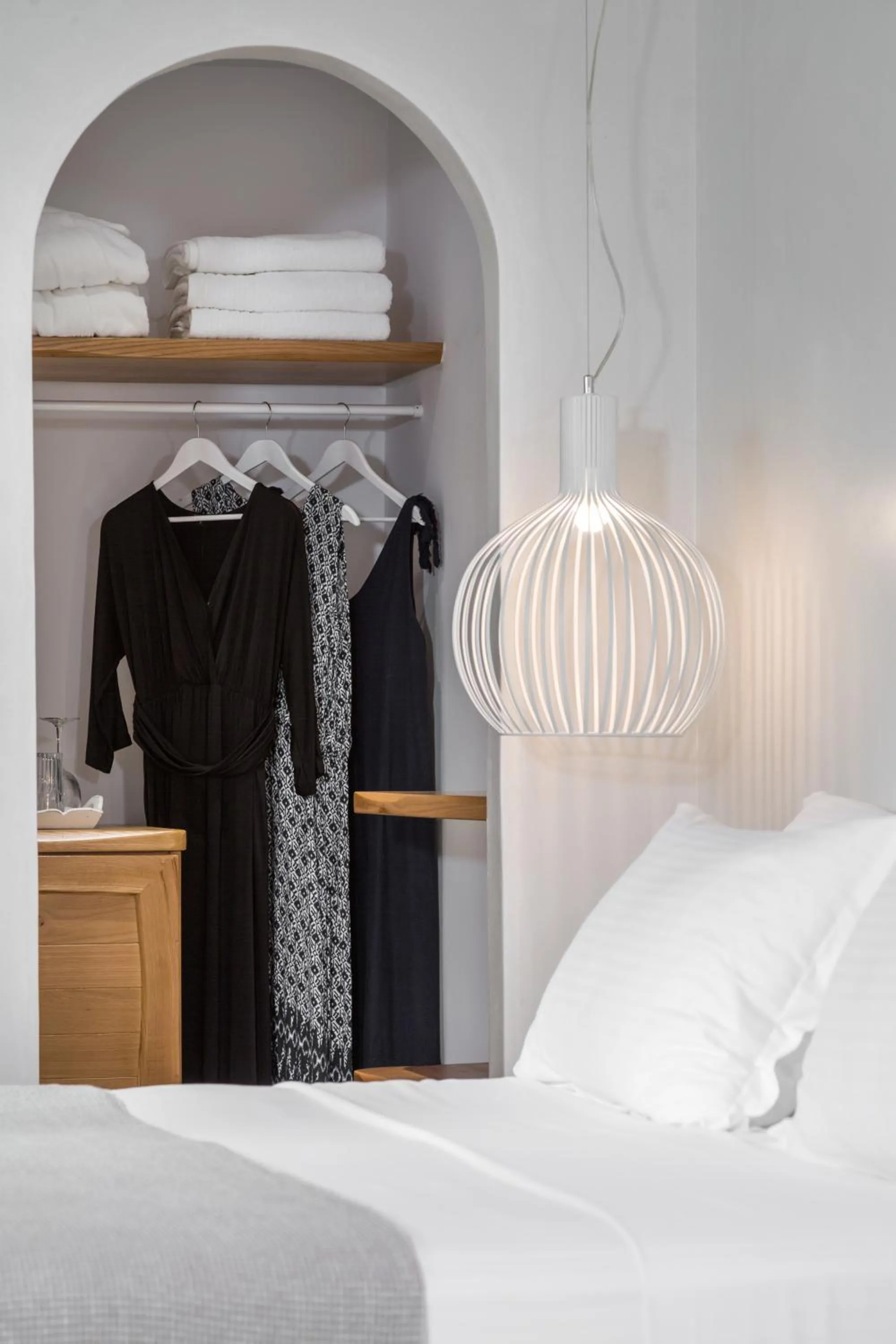 Decorative detail, Bed in Ostria Inn