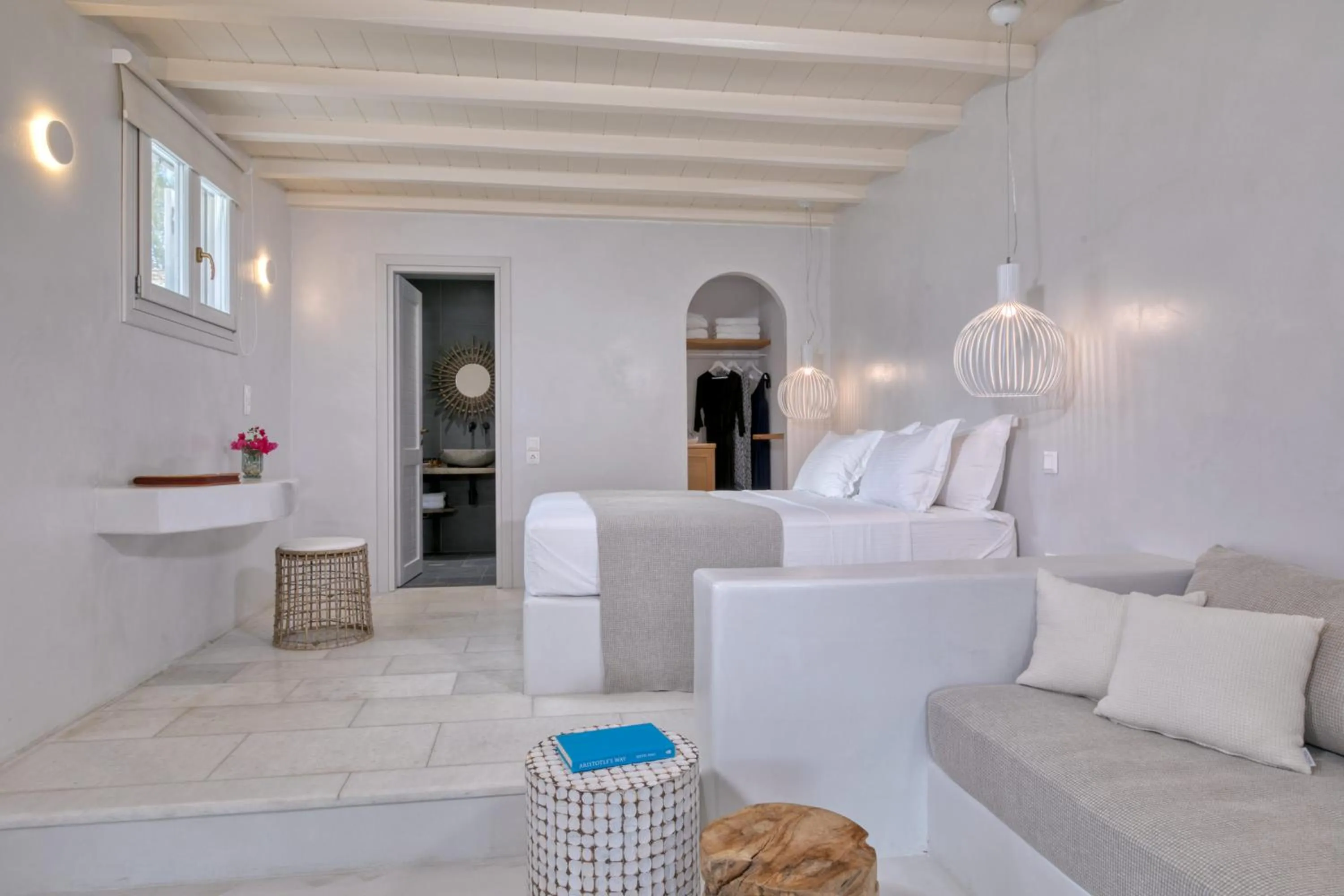 Photo of the whole room in Ostria Inn