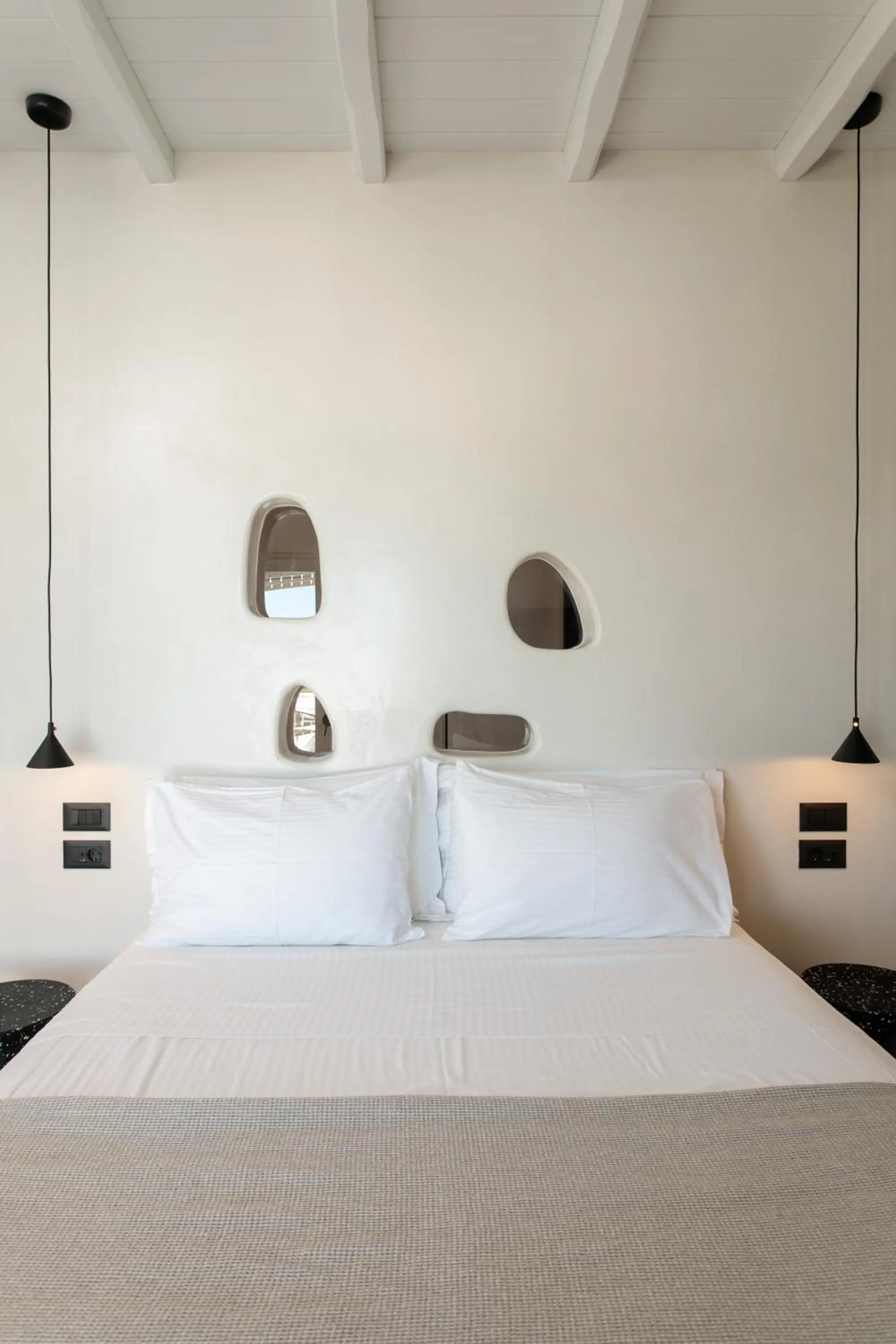 Bedroom, Bed in Ostria Inn