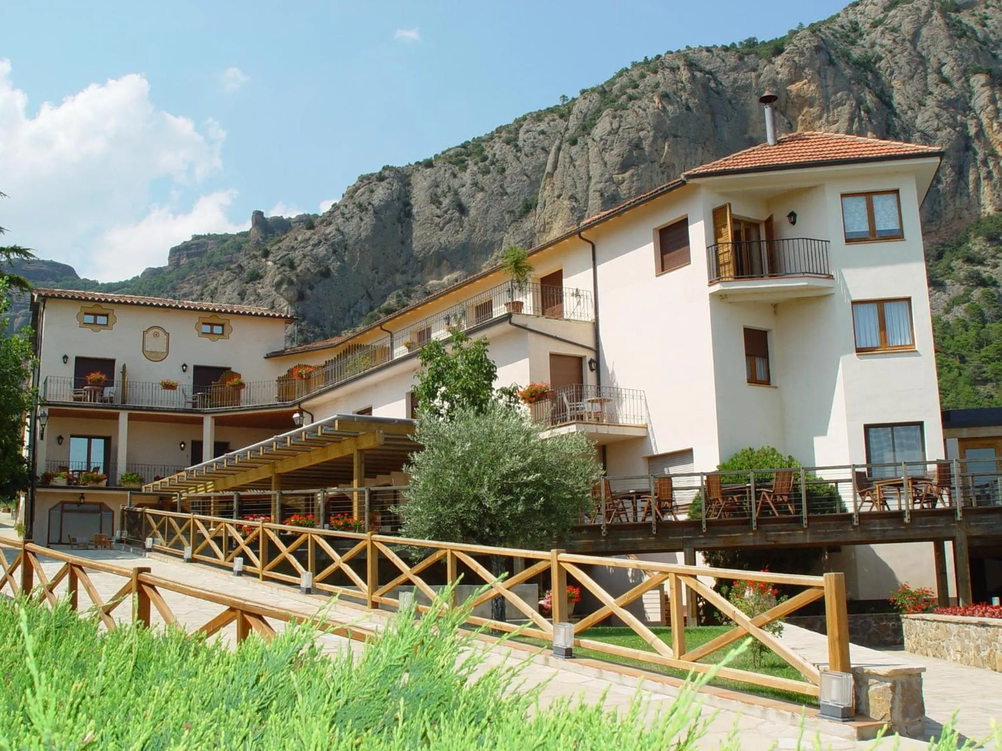 Property building in Hotel Can Boix de Peramola