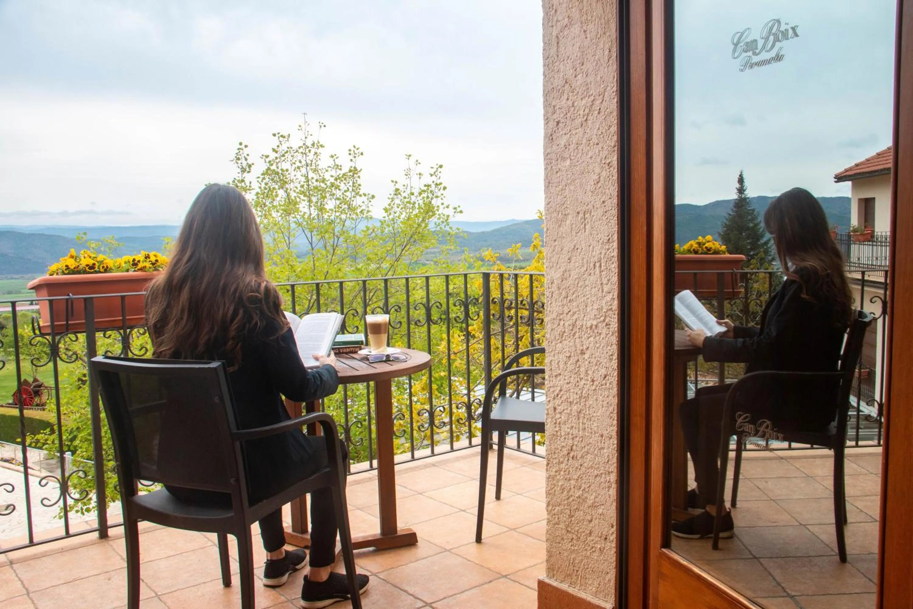 Balcony/Terrace in Hotel Can Boix de Peramola