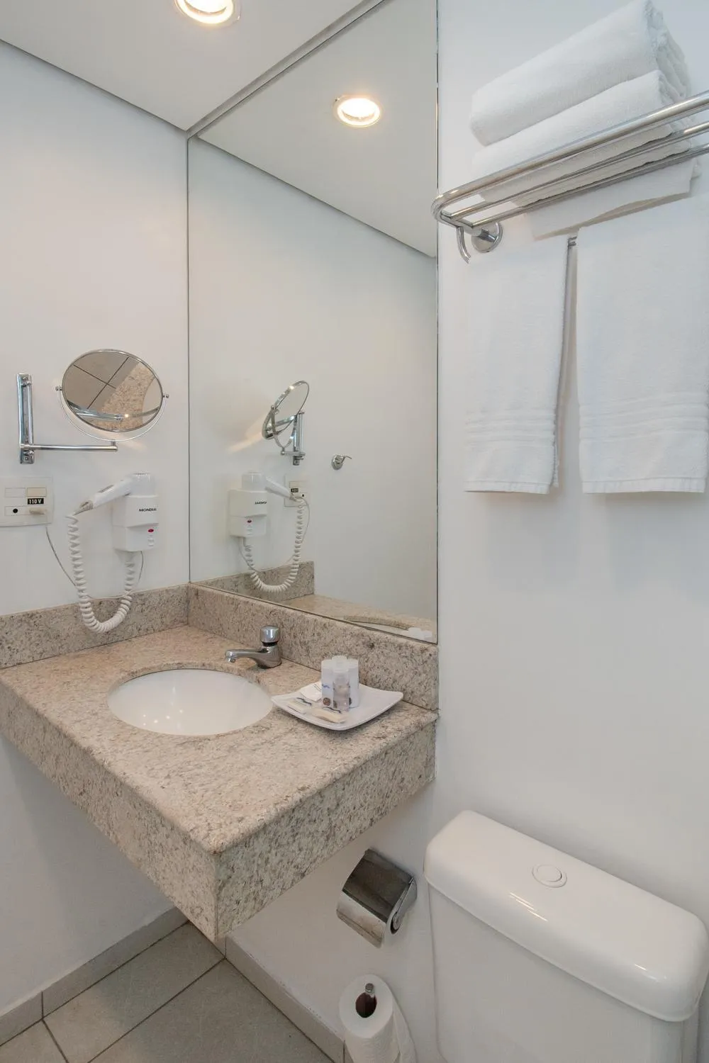 Bathroom in Manaus Hotéis Millennium