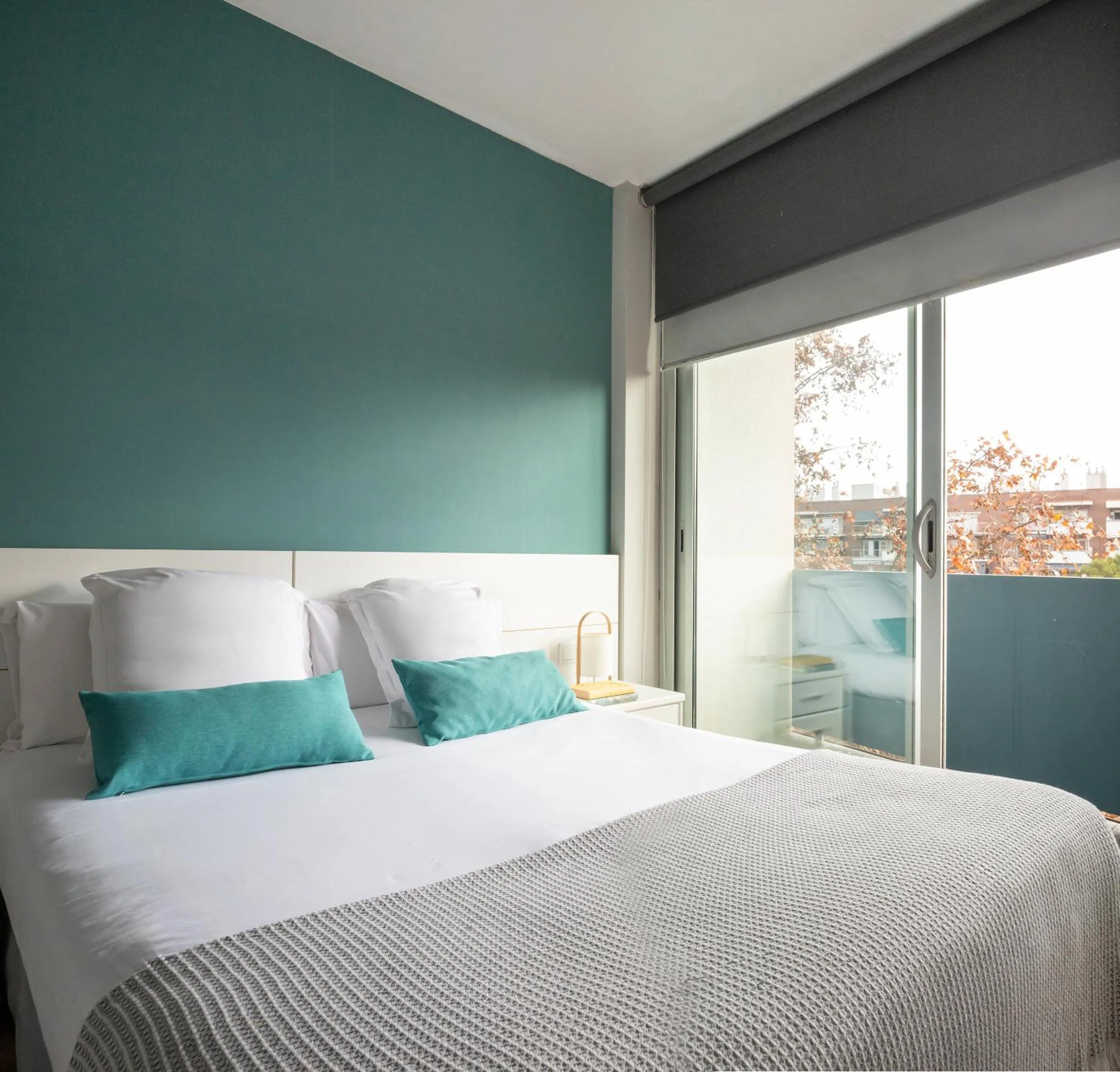 Bed in Feelathome Poblenou Beach Apartments