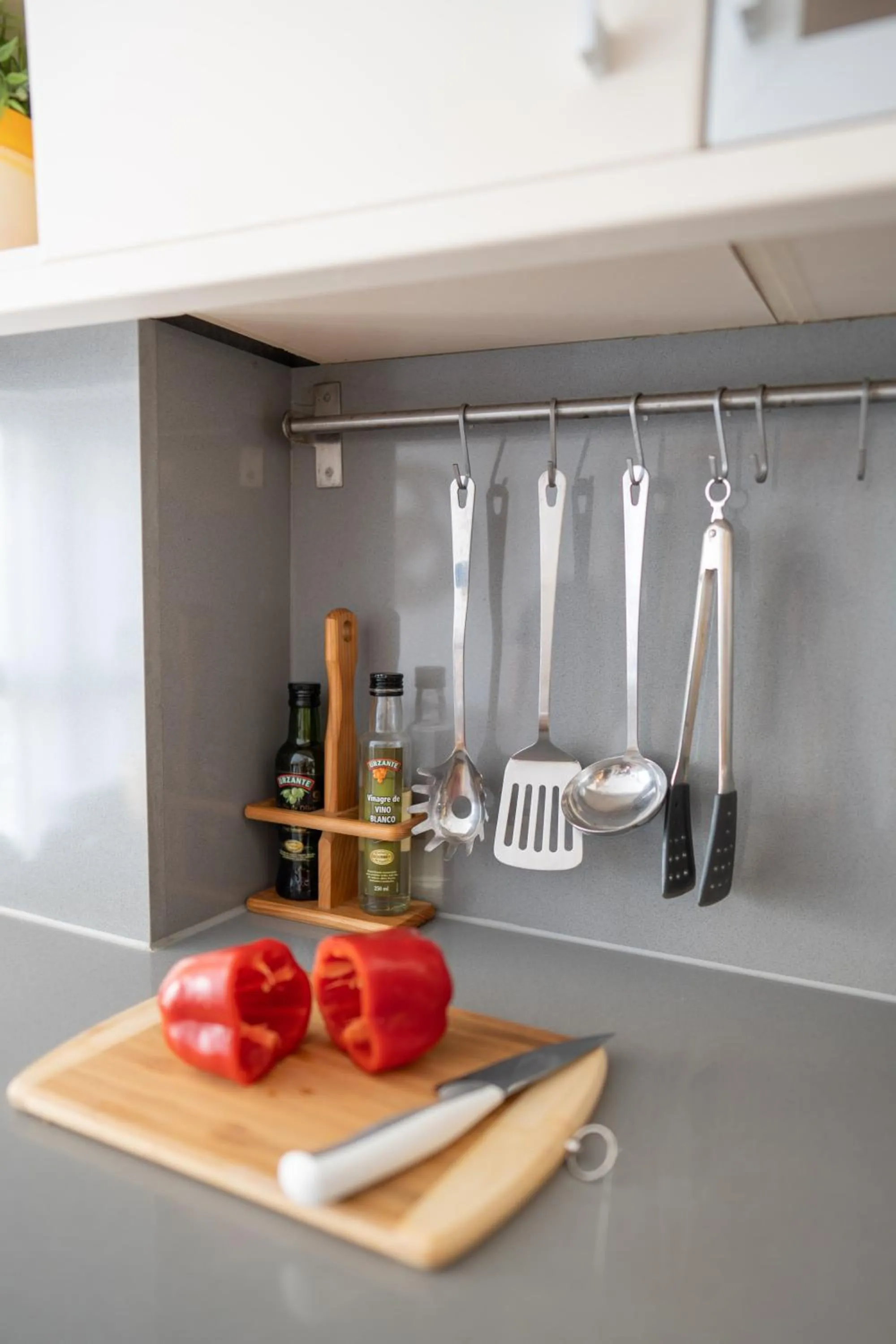 Kitchen or kitchenette in Feelathome Poblenou Beach Apartments