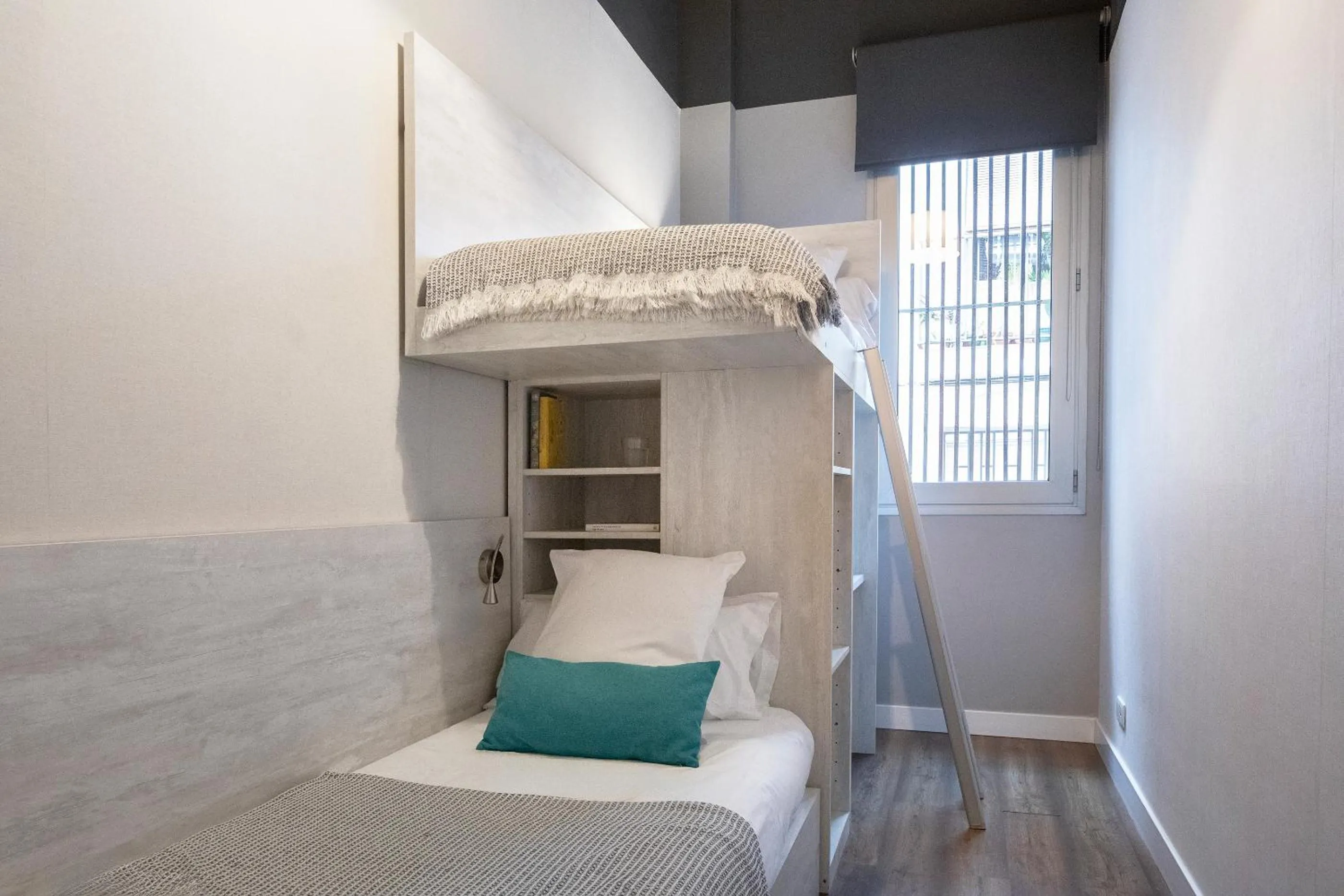 Bed in Feelathome Poblenou Beach Apartments