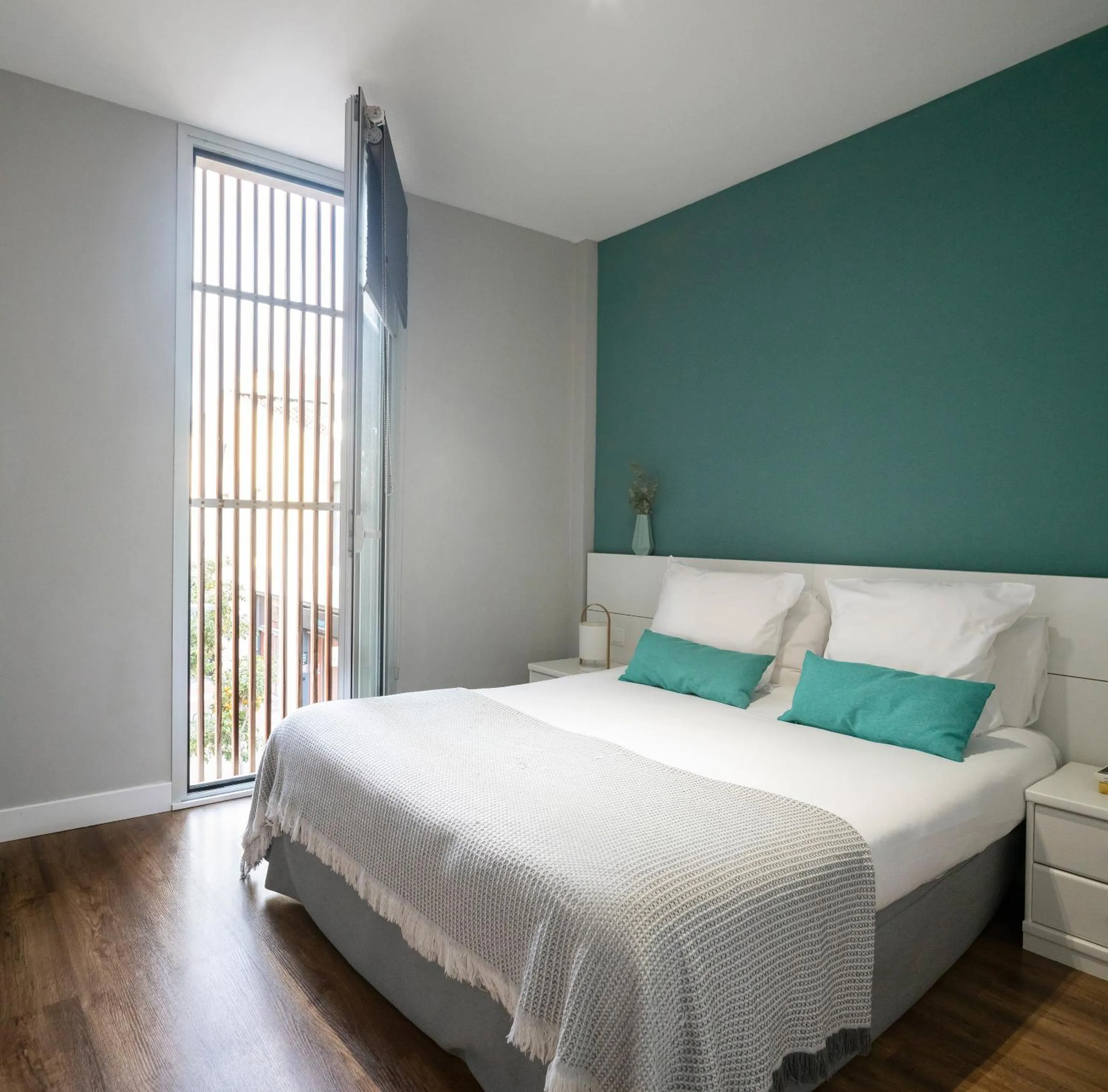 Bed in Feelathome Poblenou Beach Apartments