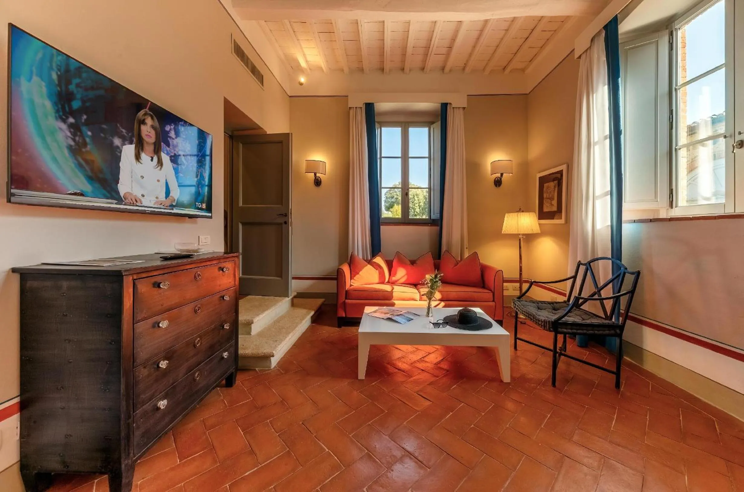 Living room in Borgo Scopeto Wine & Country Relais