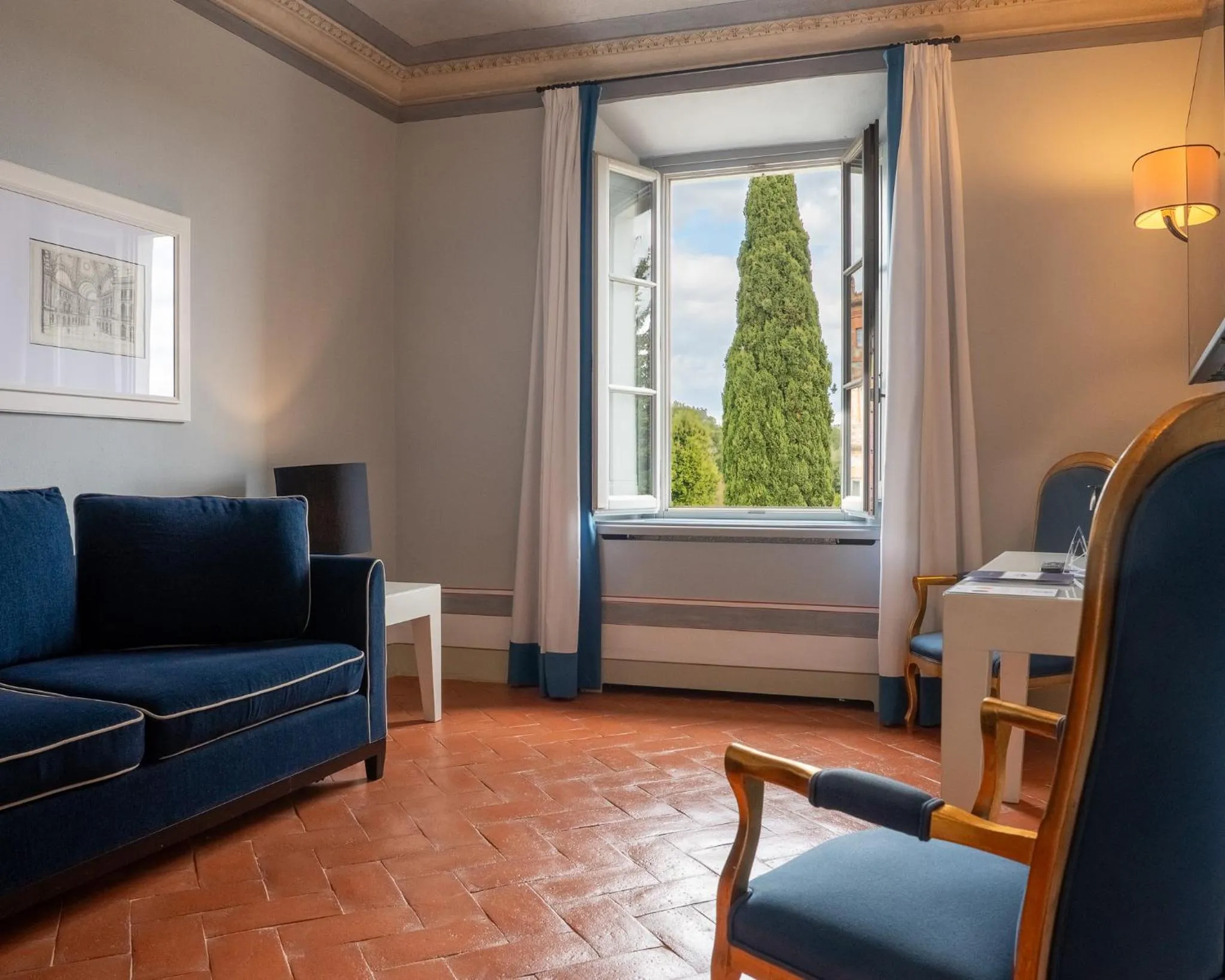 Living room in Borgo Scopeto Wine & Country Relais