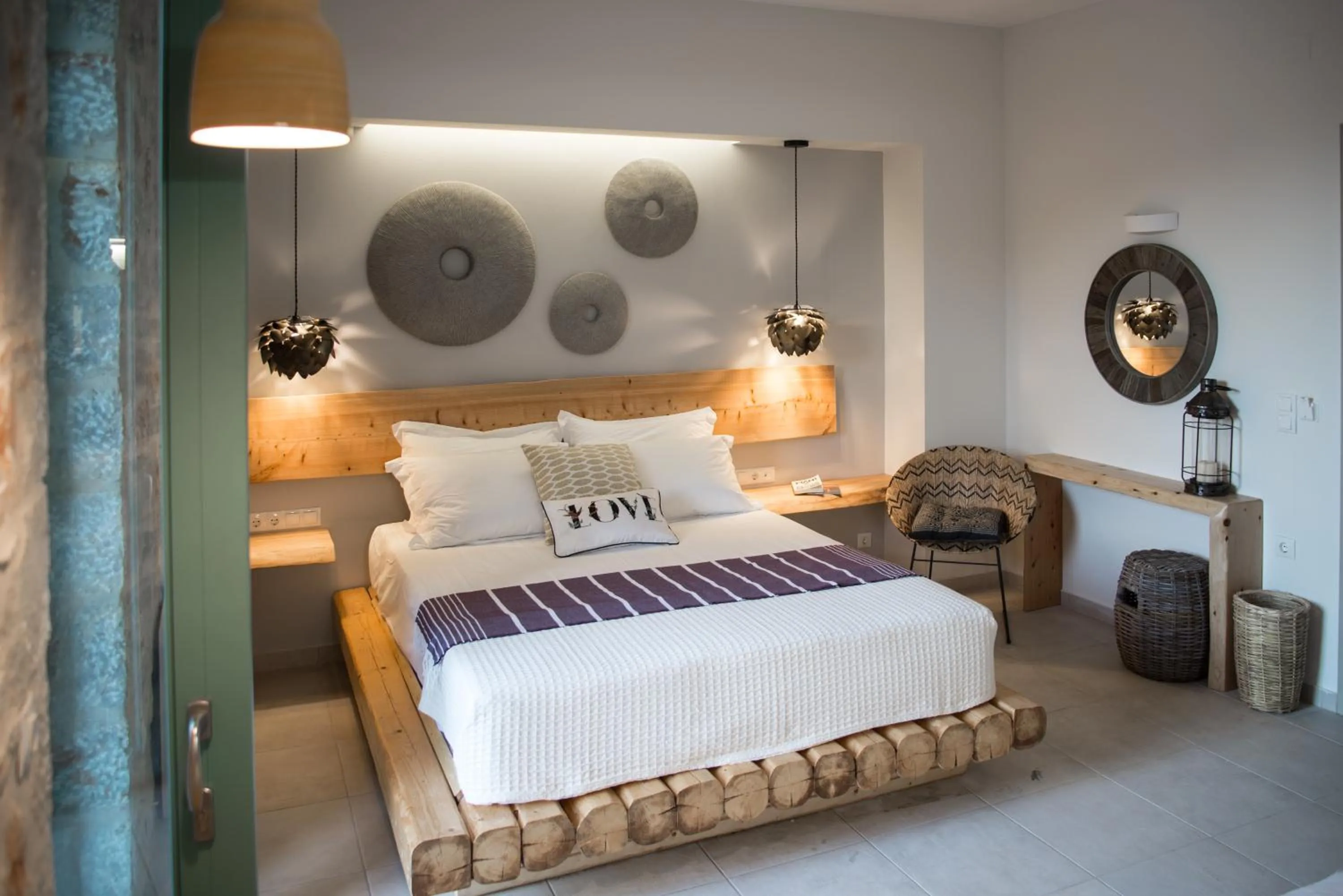 Photo of the whole room, Bed in The Olive Yard