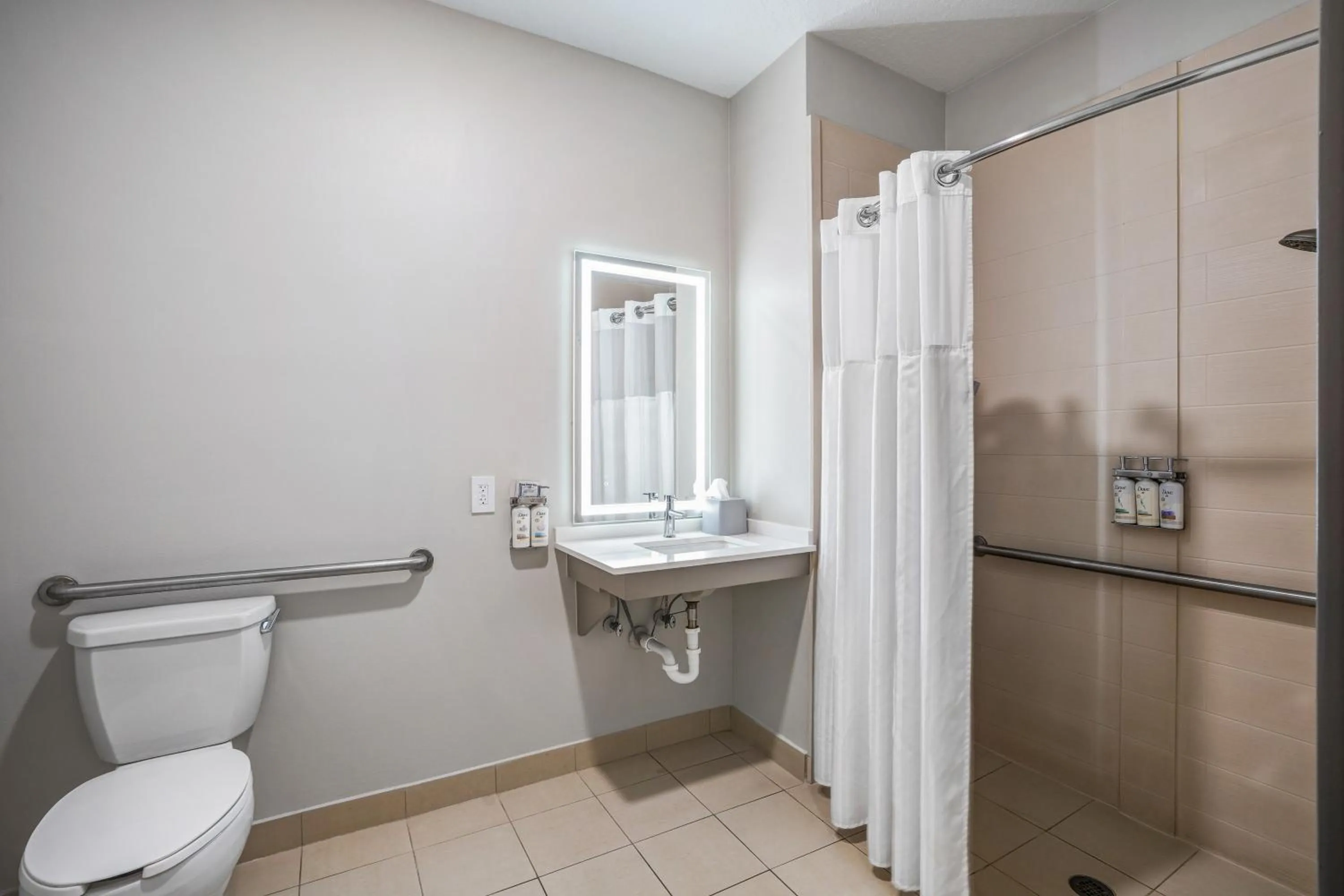 Holiday Inn Express & Suites Jacksonville - Atlantic Beach by IHG