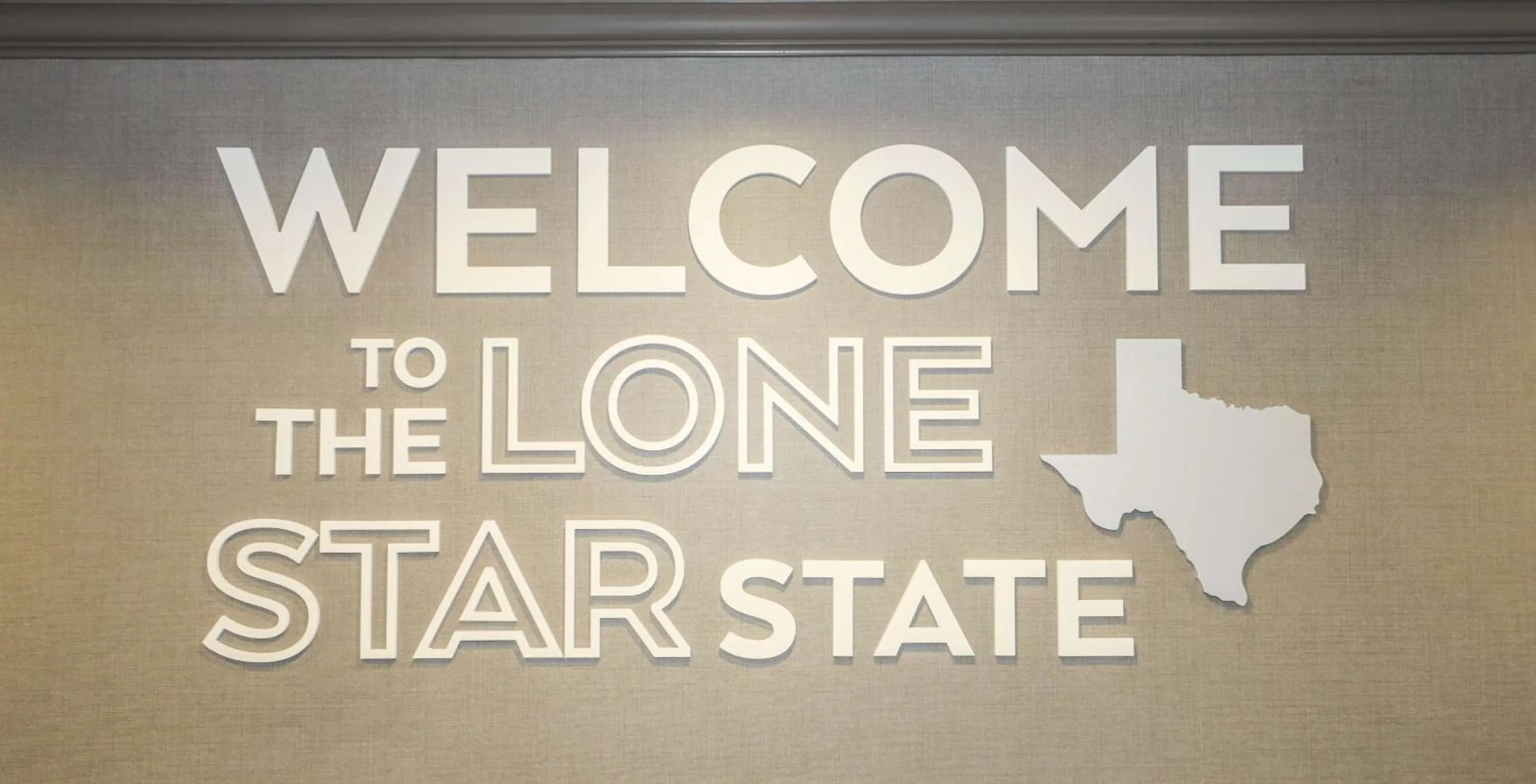 Property building in Hampton Inn & Suites Bay City