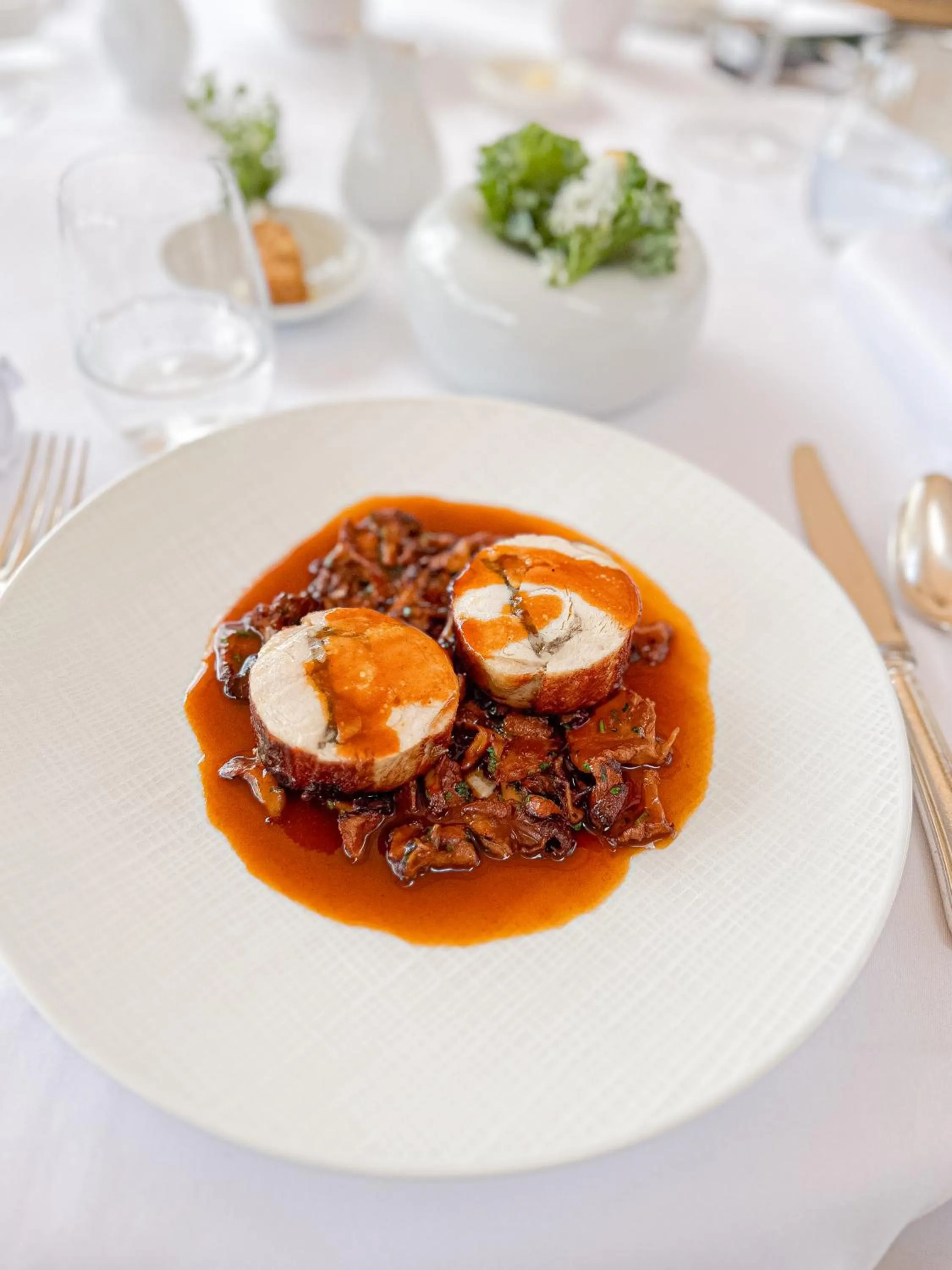 Restaurant/places to eat in Château De Noirieux