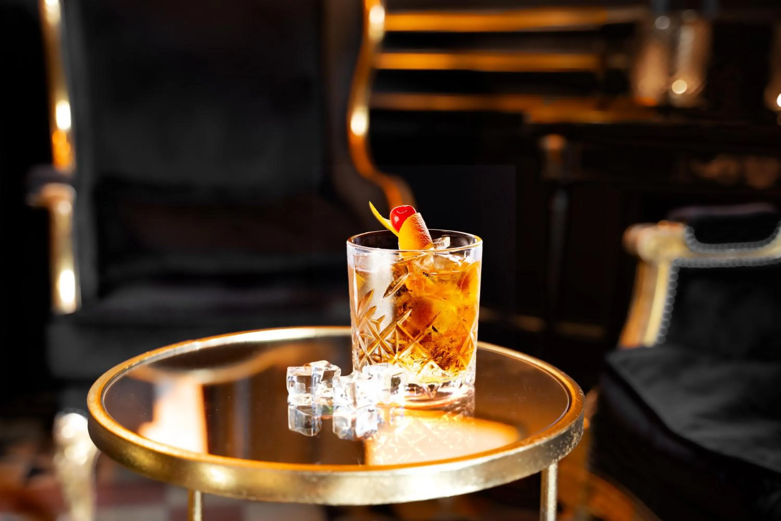 Lounge or bar in Château De Noirieux