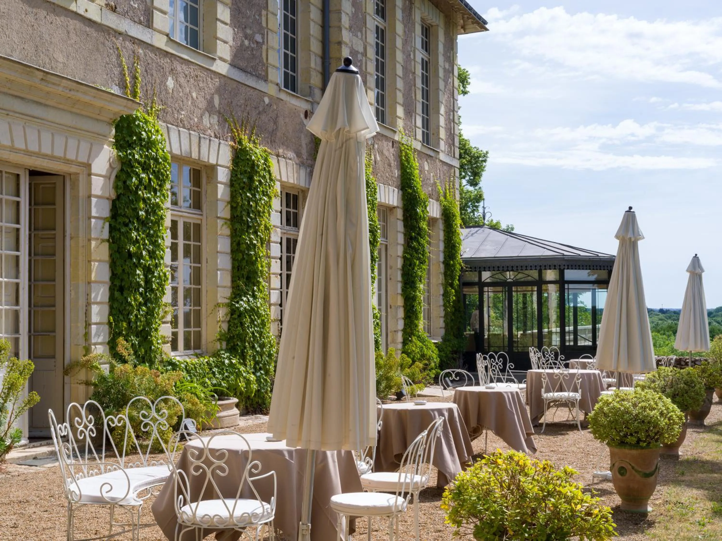 Property building in Château De Noirieux