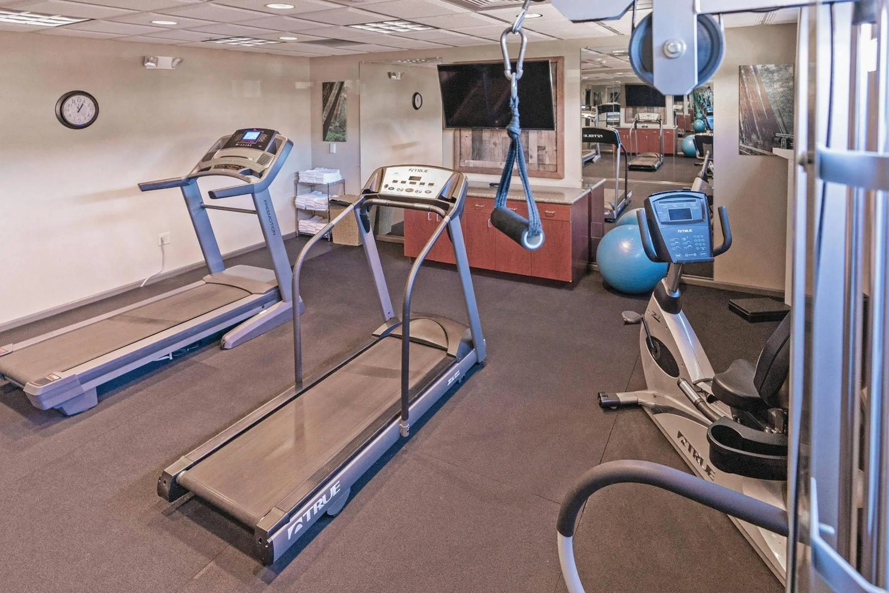 Fitness centre/facilities in Gold Miners Inn Grass Valley, an Ascend Collection Hotel