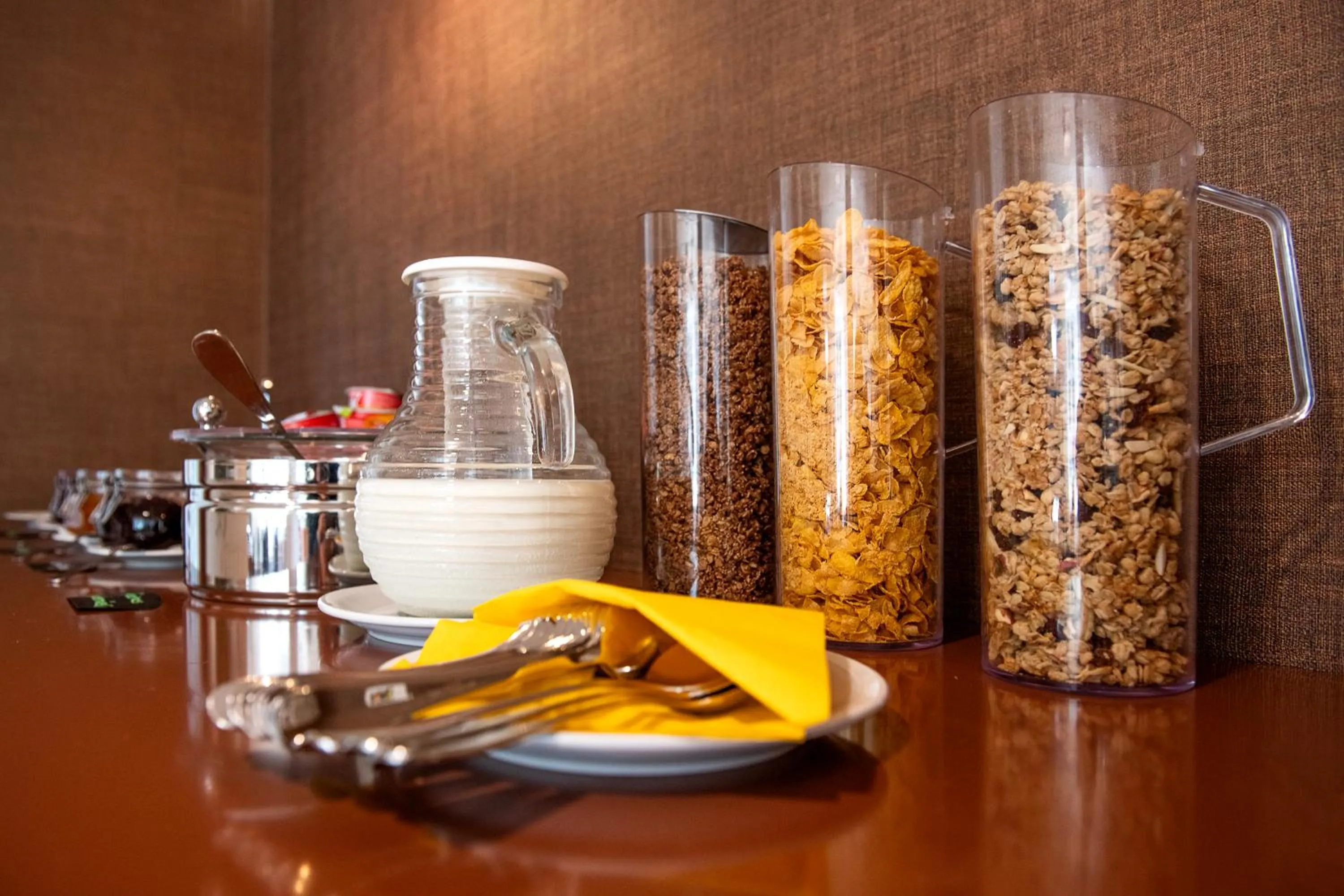 Breakfast in Bären Self Check-in Hotel