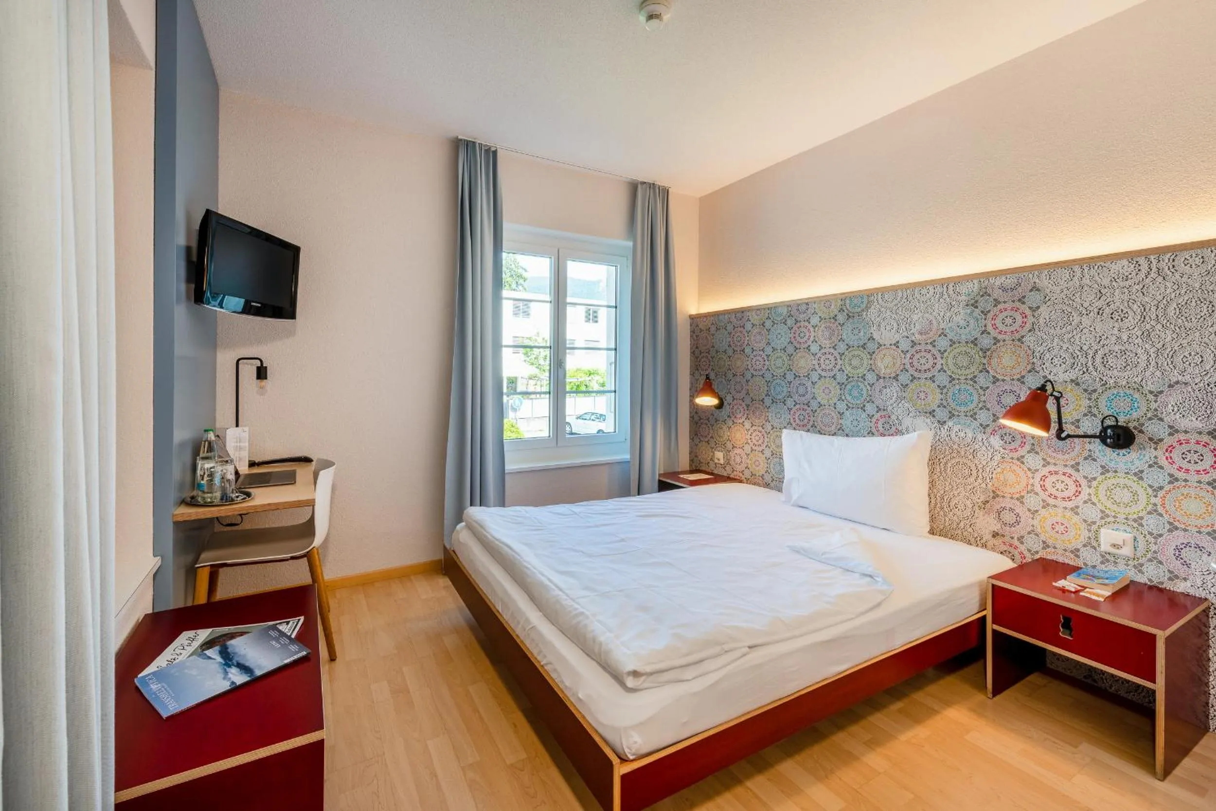 Photo of the whole room, Bed in Bären Self Check-in Hotel