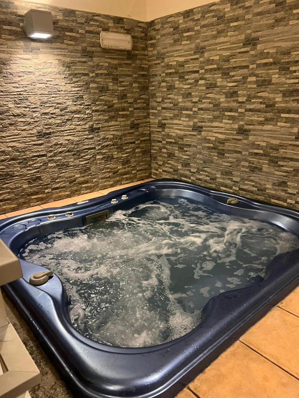 Hot Tub in Liberty Hotel