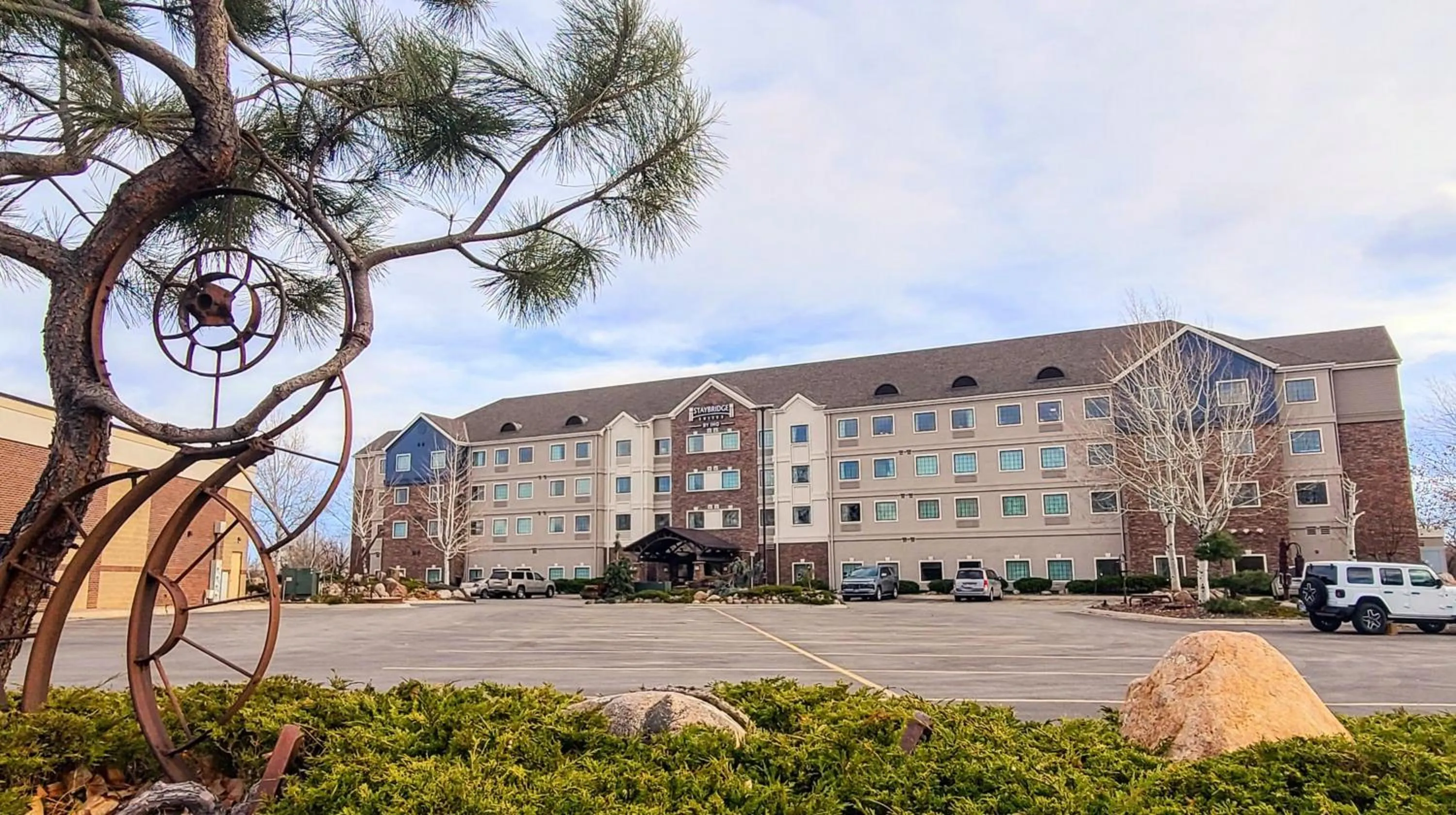 Property building in Staybridge Suites Great Falls by IHG
