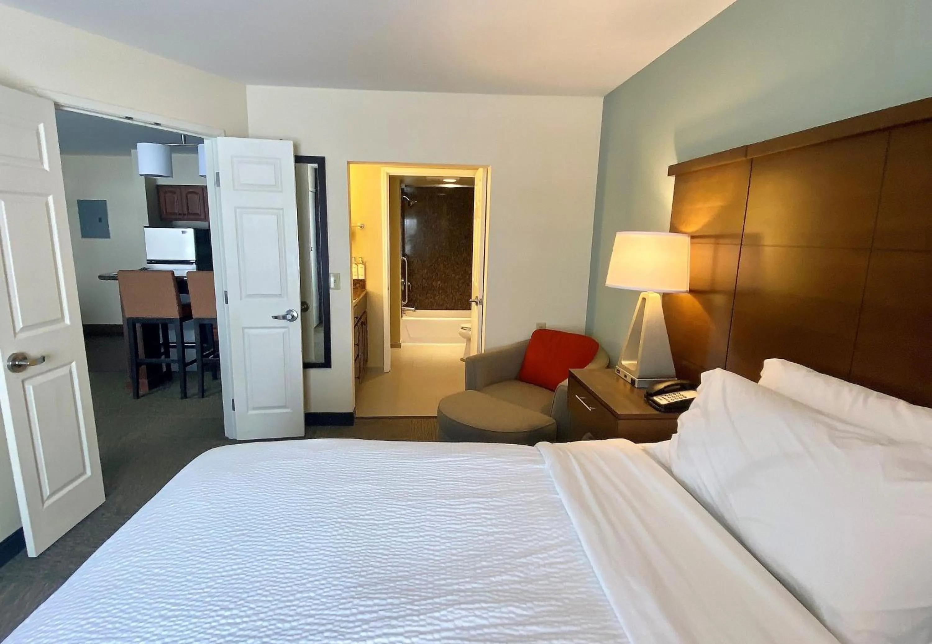 Bedroom, Bed in Staybridge Suites Great Falls by IHG