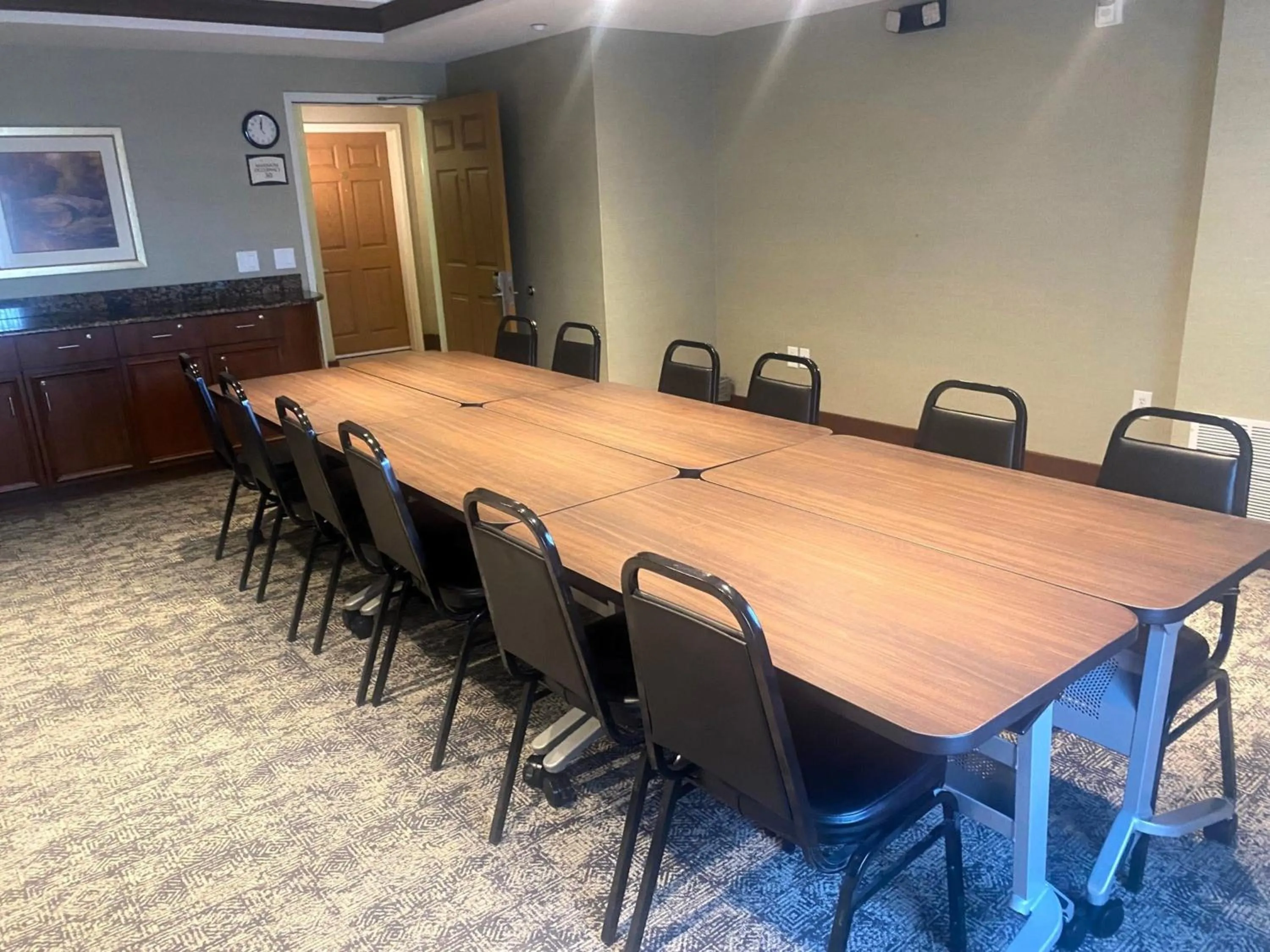 Meeting/conference room in Staybridge Suites Great Falls by IHG
