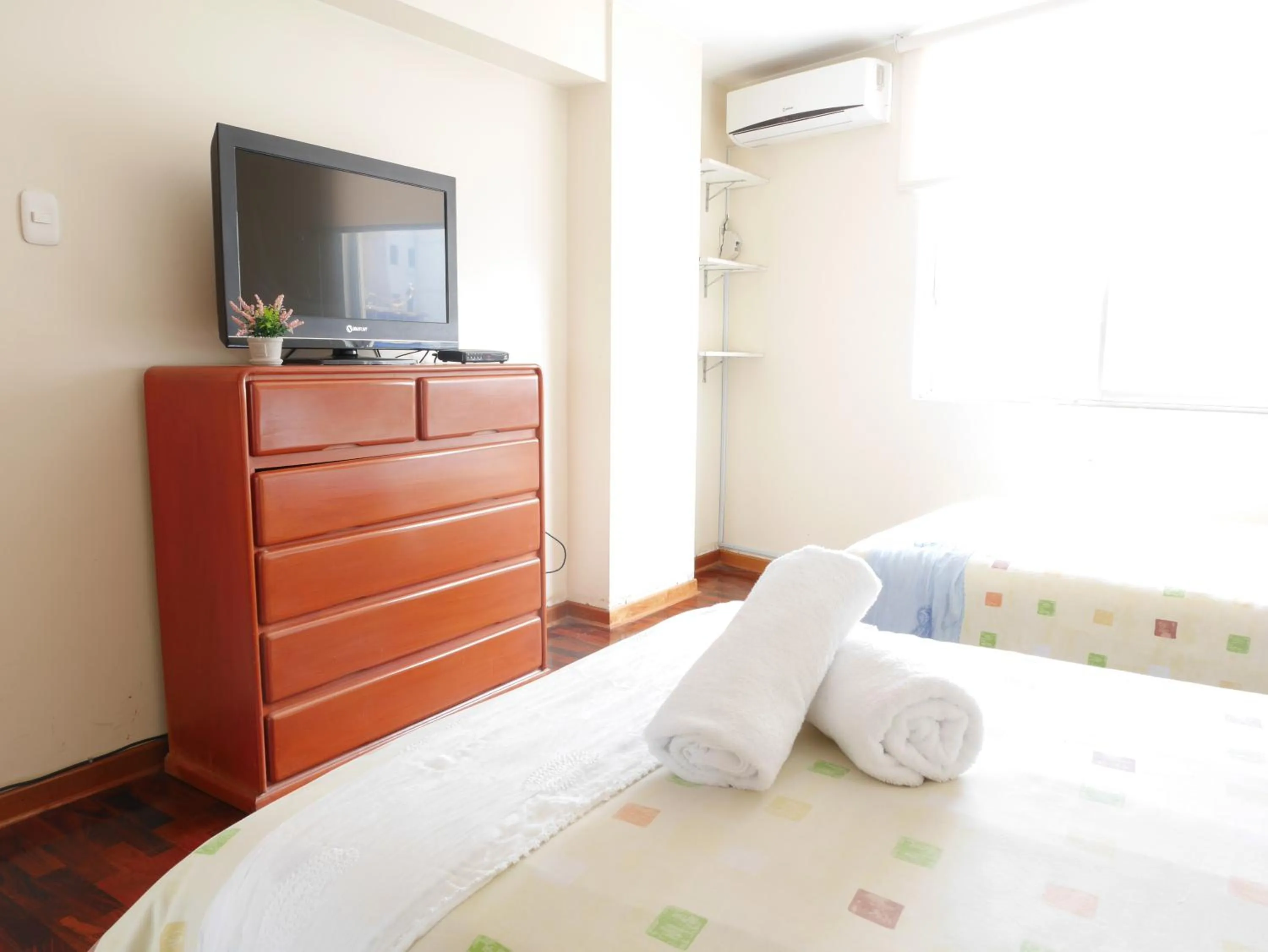 Bedroom, Bed in Suite Service Apart Hotel