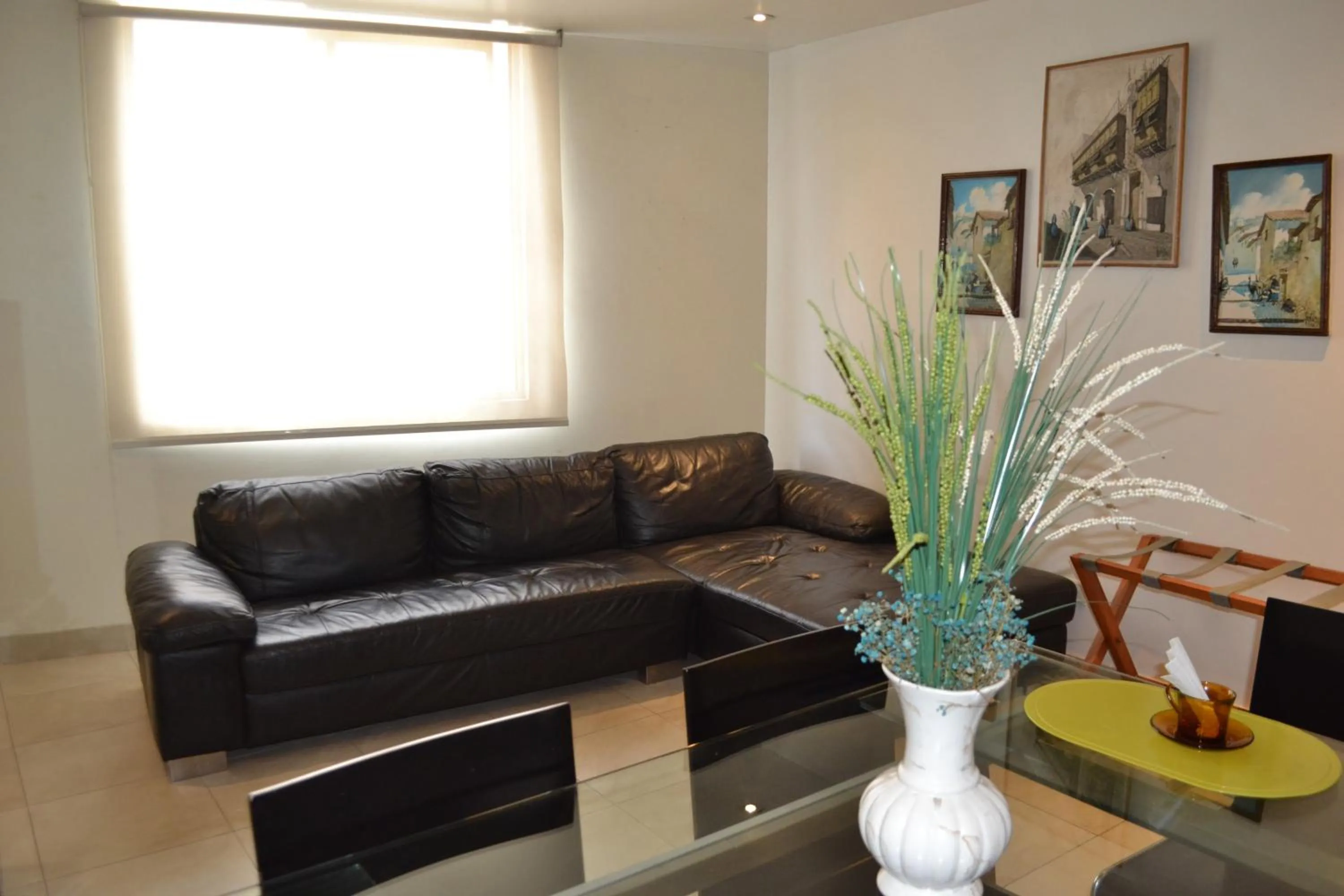 Living room in Suite Service Apart Hotel