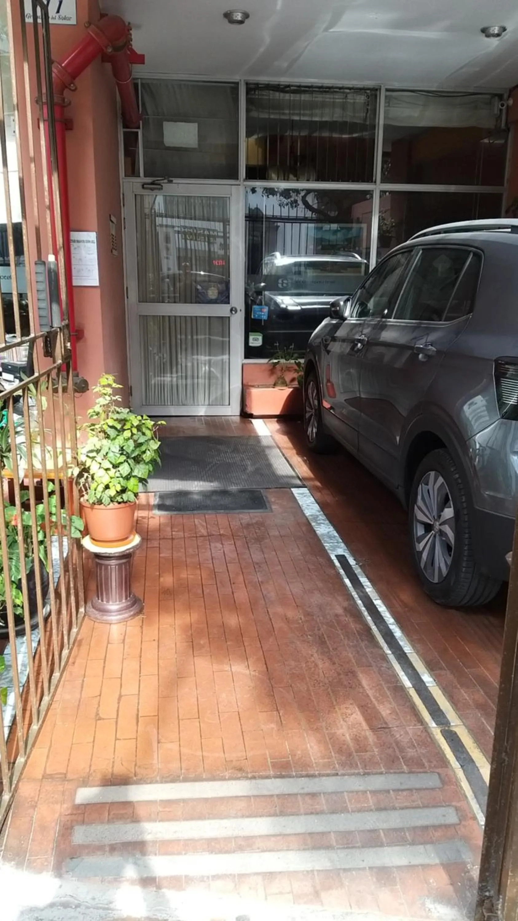 Parking in Suite Service Apart Hotel