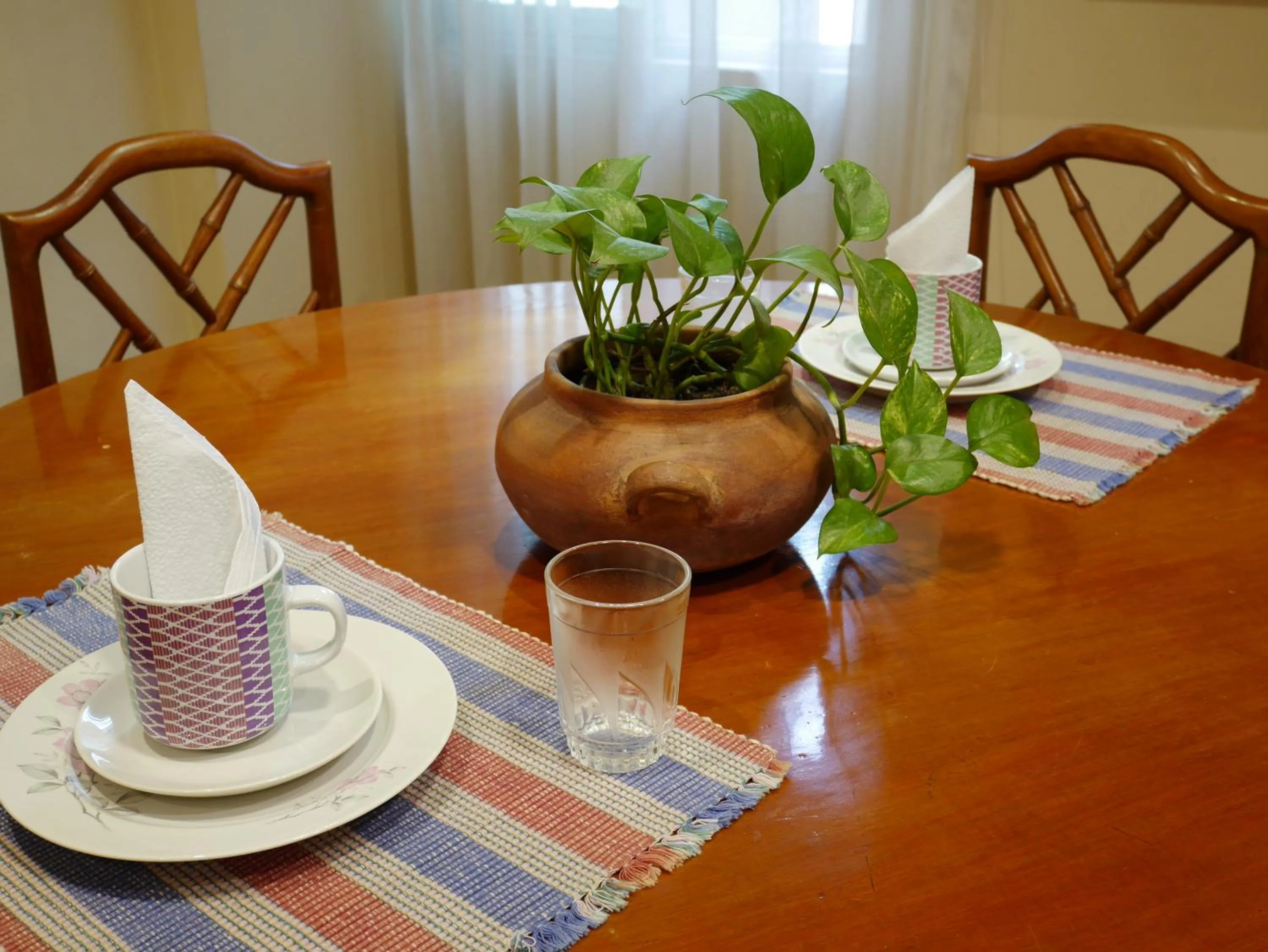 Food and drinks in Suite Service Apart Hotel