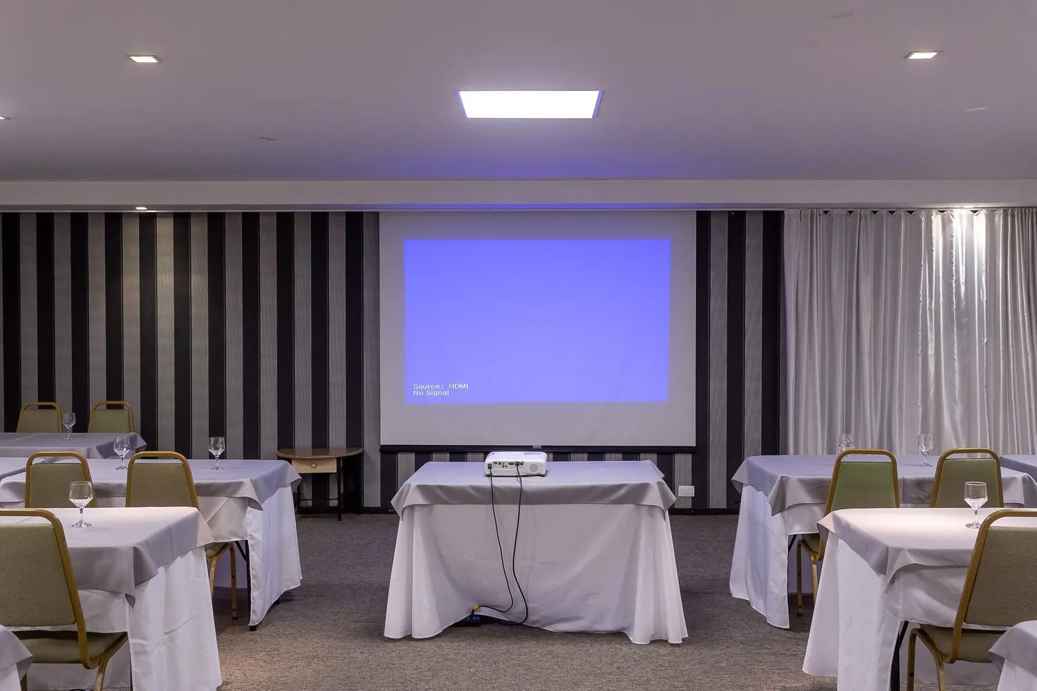 Roochelle Hotel by Nobile