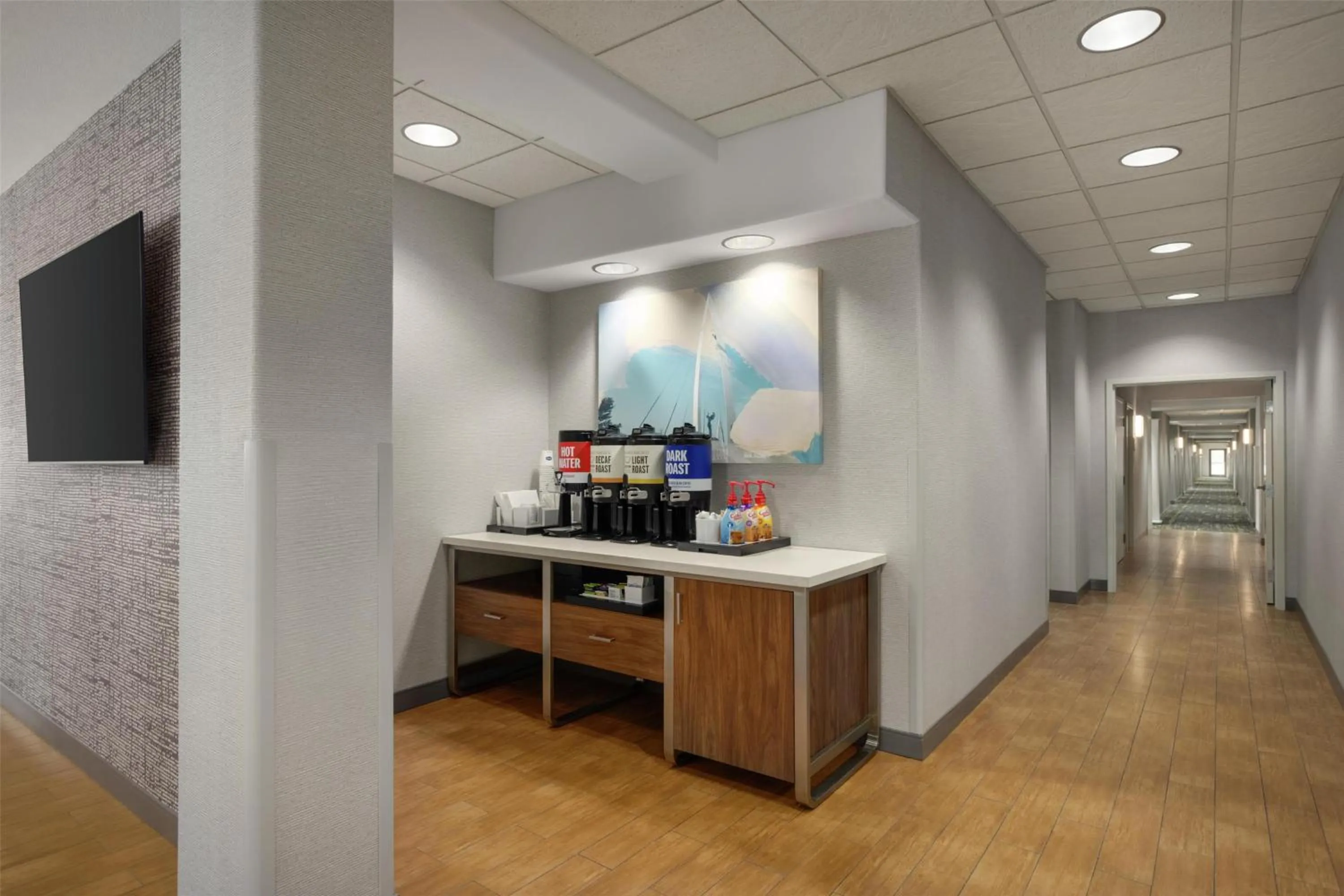Lobby or reception in Hampton Inn Derby-Wichita Southeast