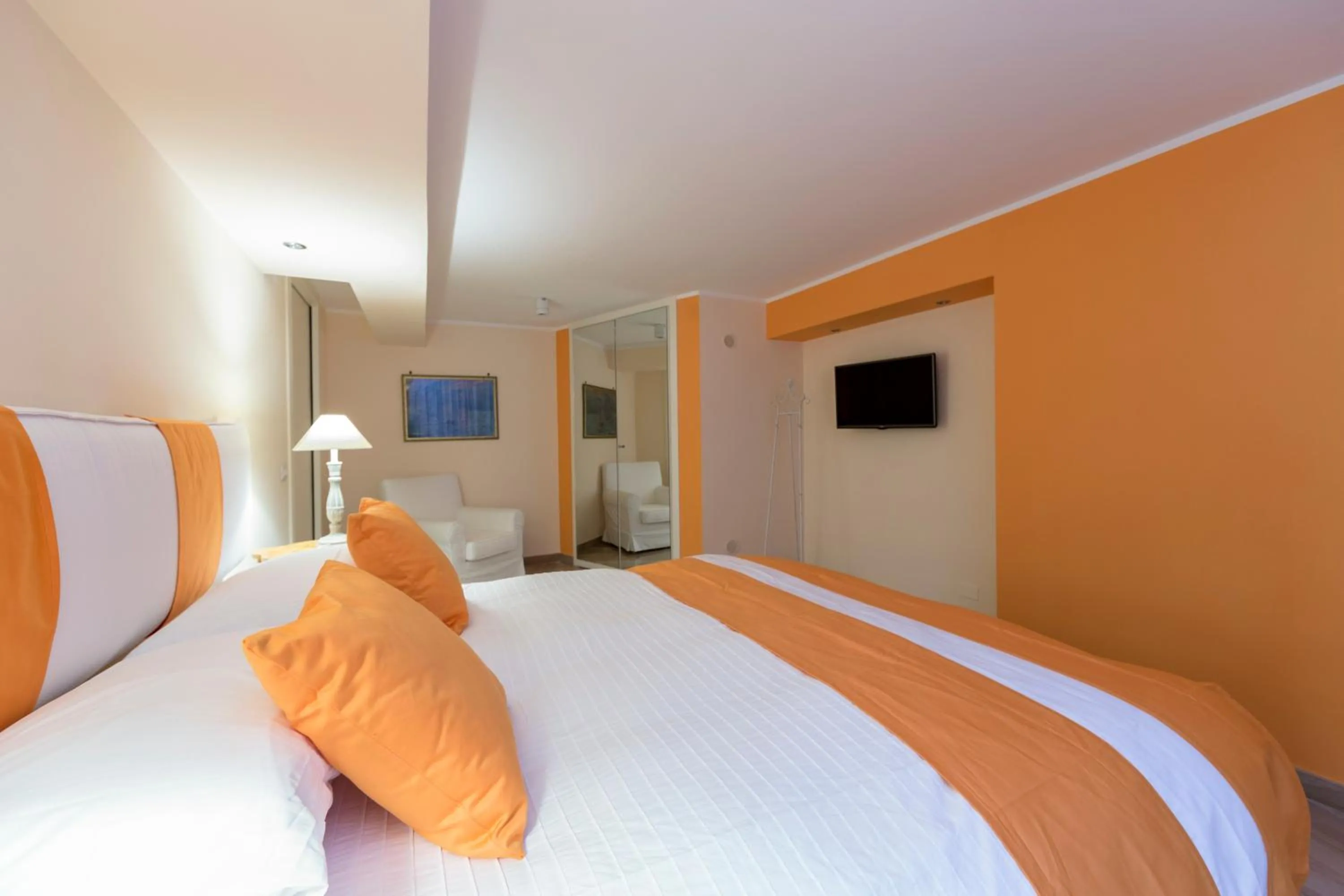 Photo of the whole room, Bed in Aristovascio