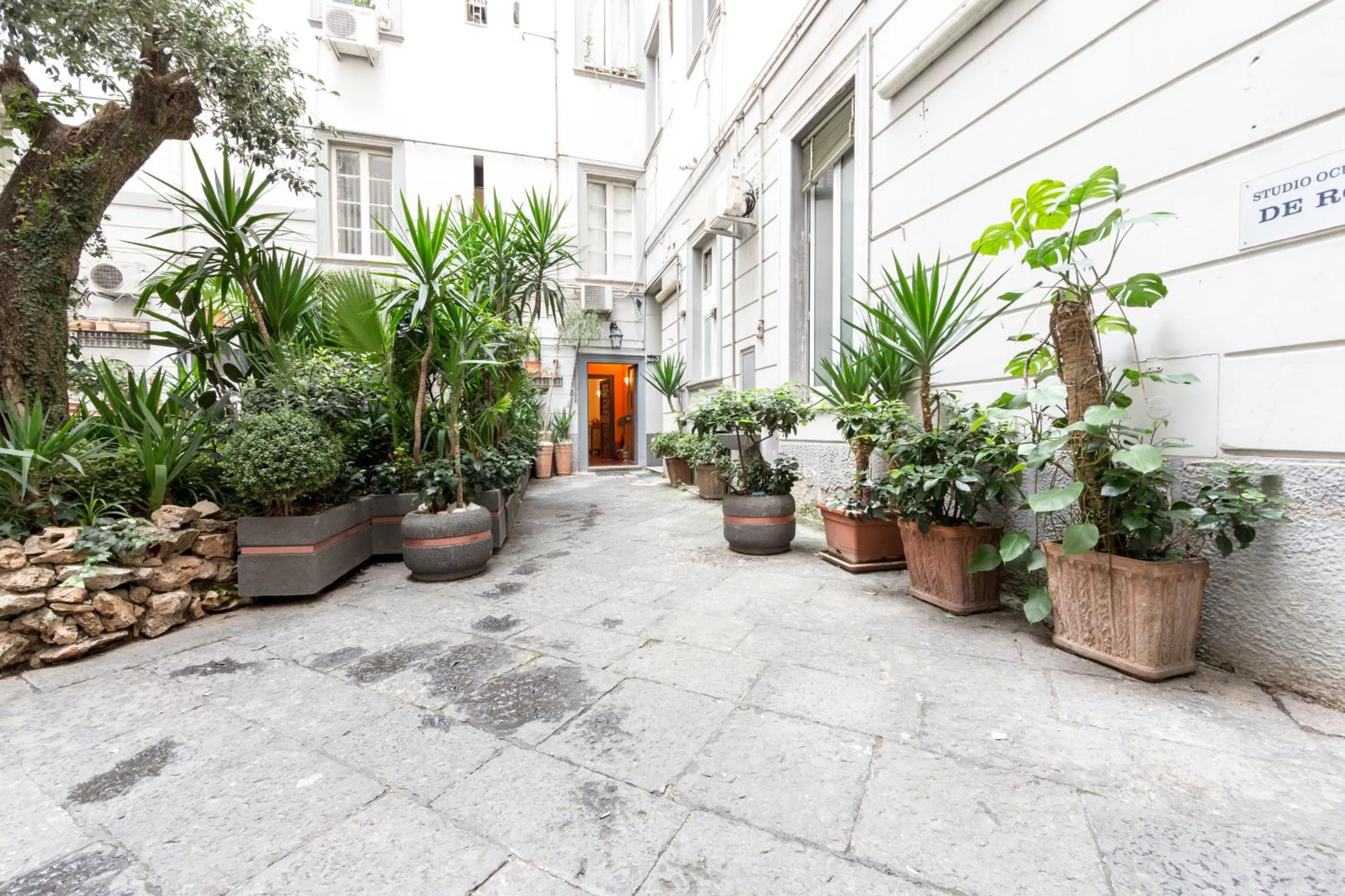 Facade/entrance in Aristovascio