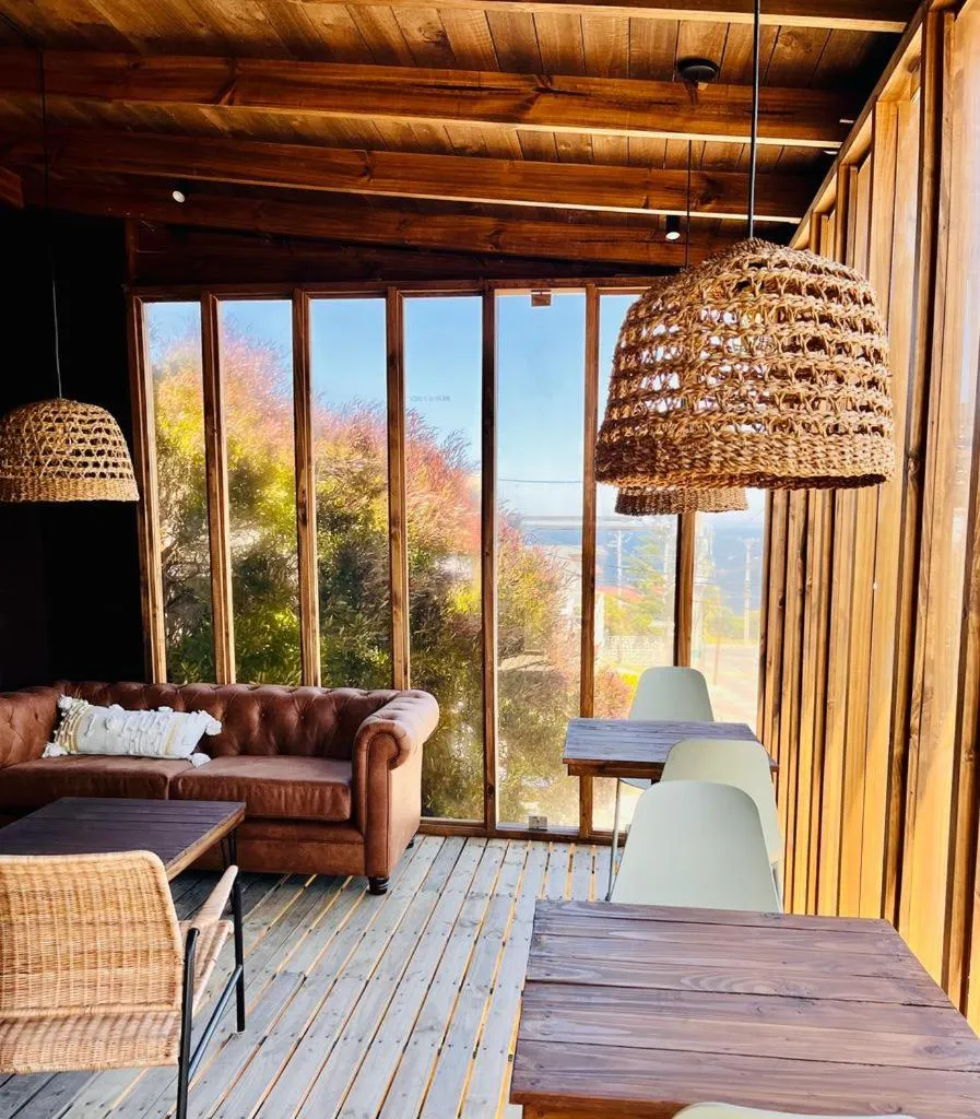 Restaurant/places to eat in Blumen Hotel