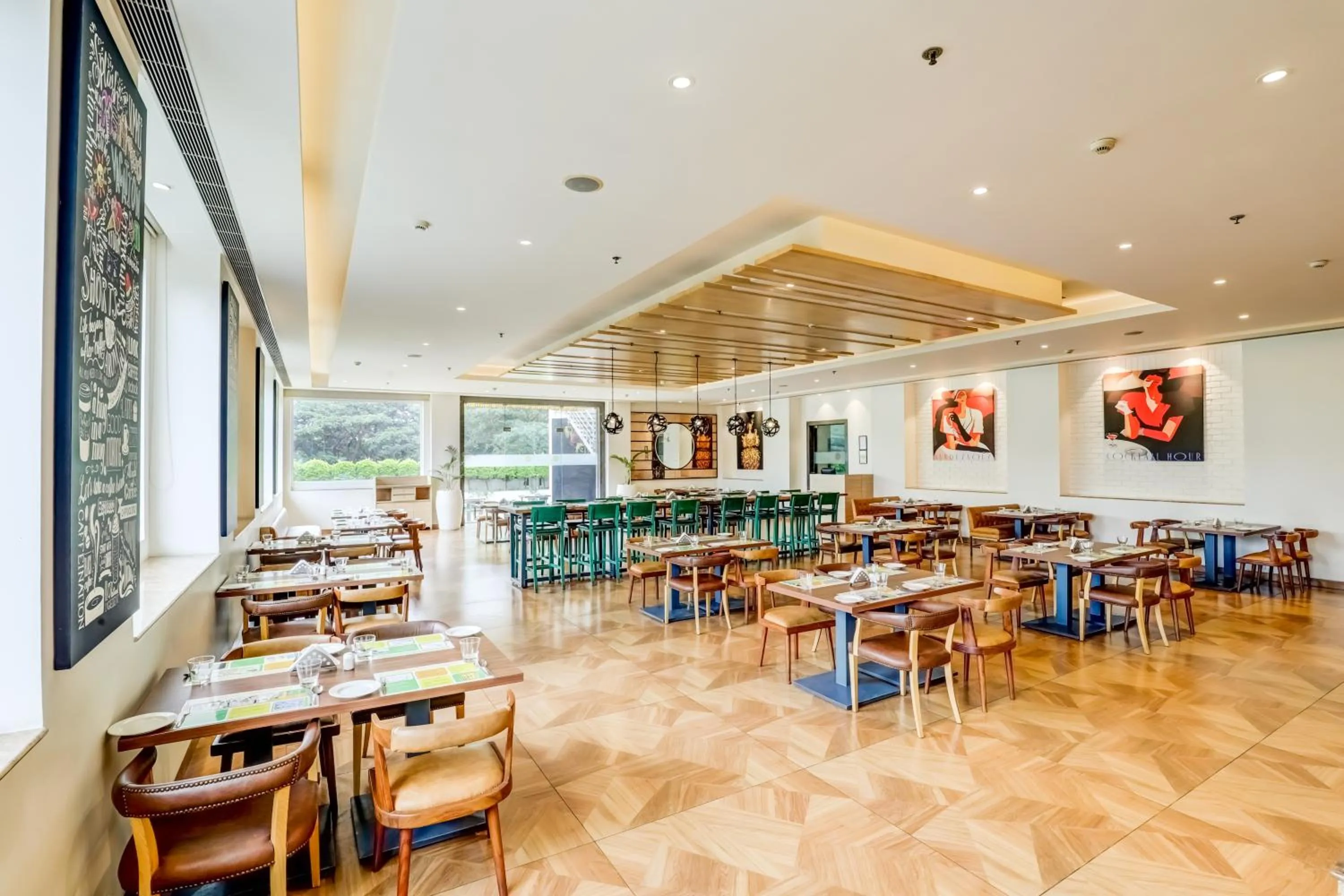 Restaurant/places to eat in Lemon Tree Hotel Electronics City