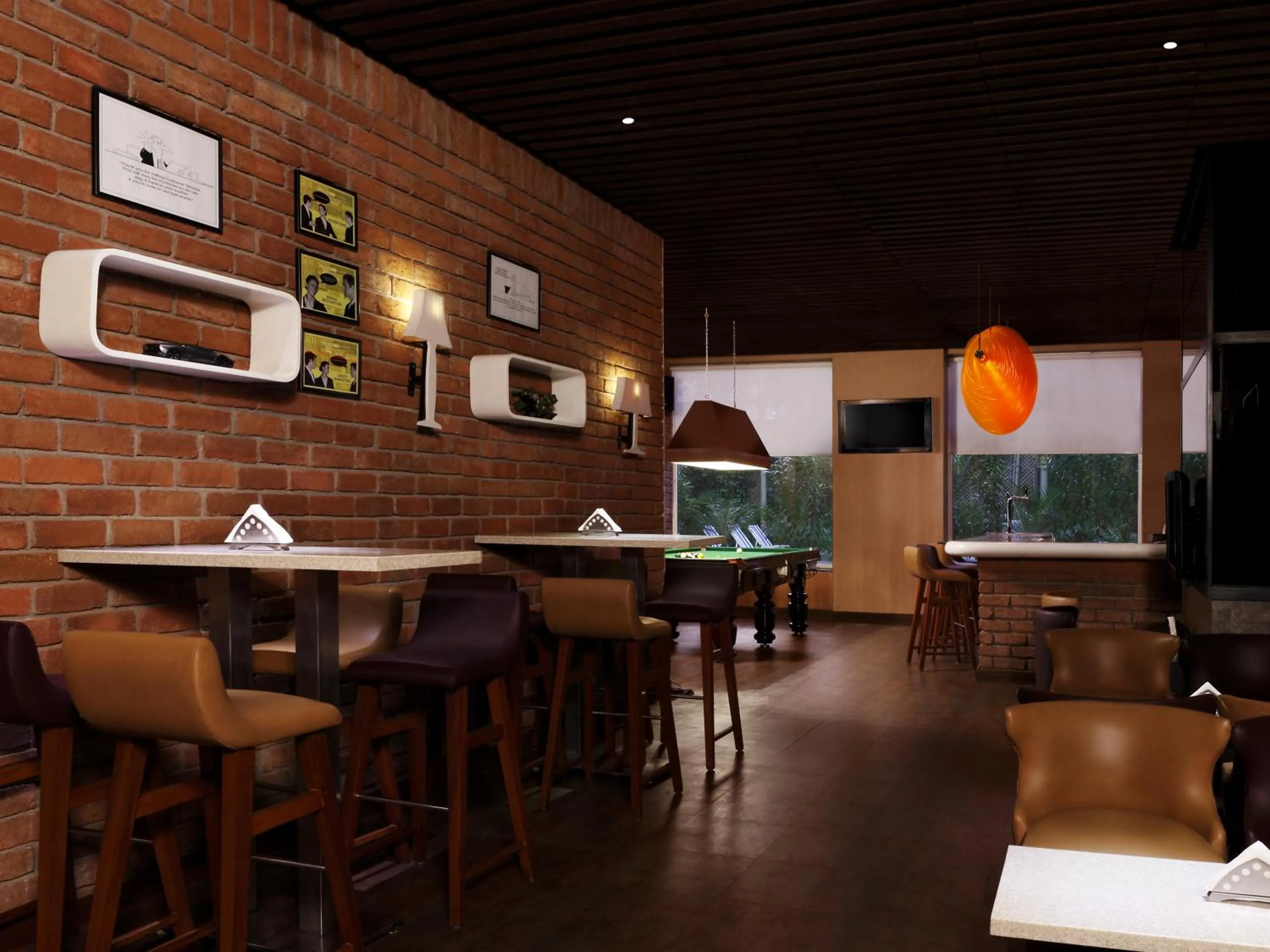 Lounge or bar in Lemon Tree Hotel Chennai